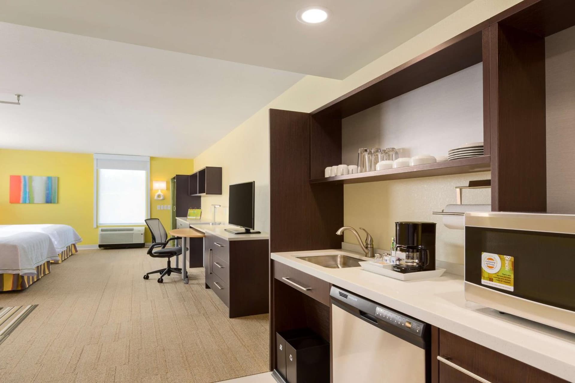 Home2 Suites By Hilton Youngstown gallery photo in Youngstown, OH — image 4