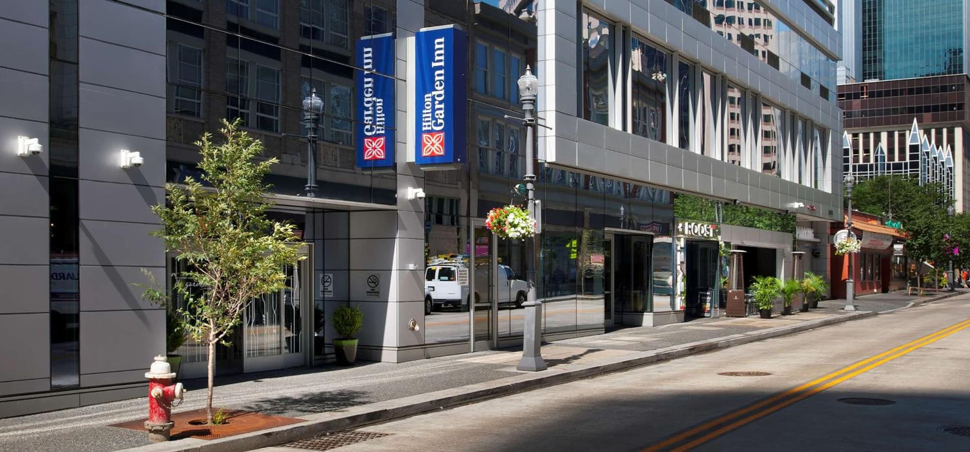 Hilton Garden Inn Pittsburgh Downtown exterior or lobby in Pittsburgh, PA — main listing photo