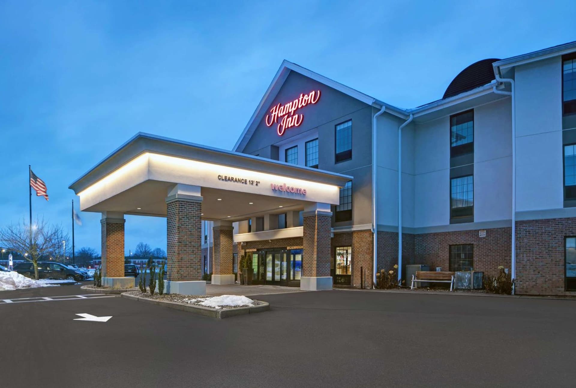 Hampton Inn Westfield interior in Westfield, MA — gallery photo 2