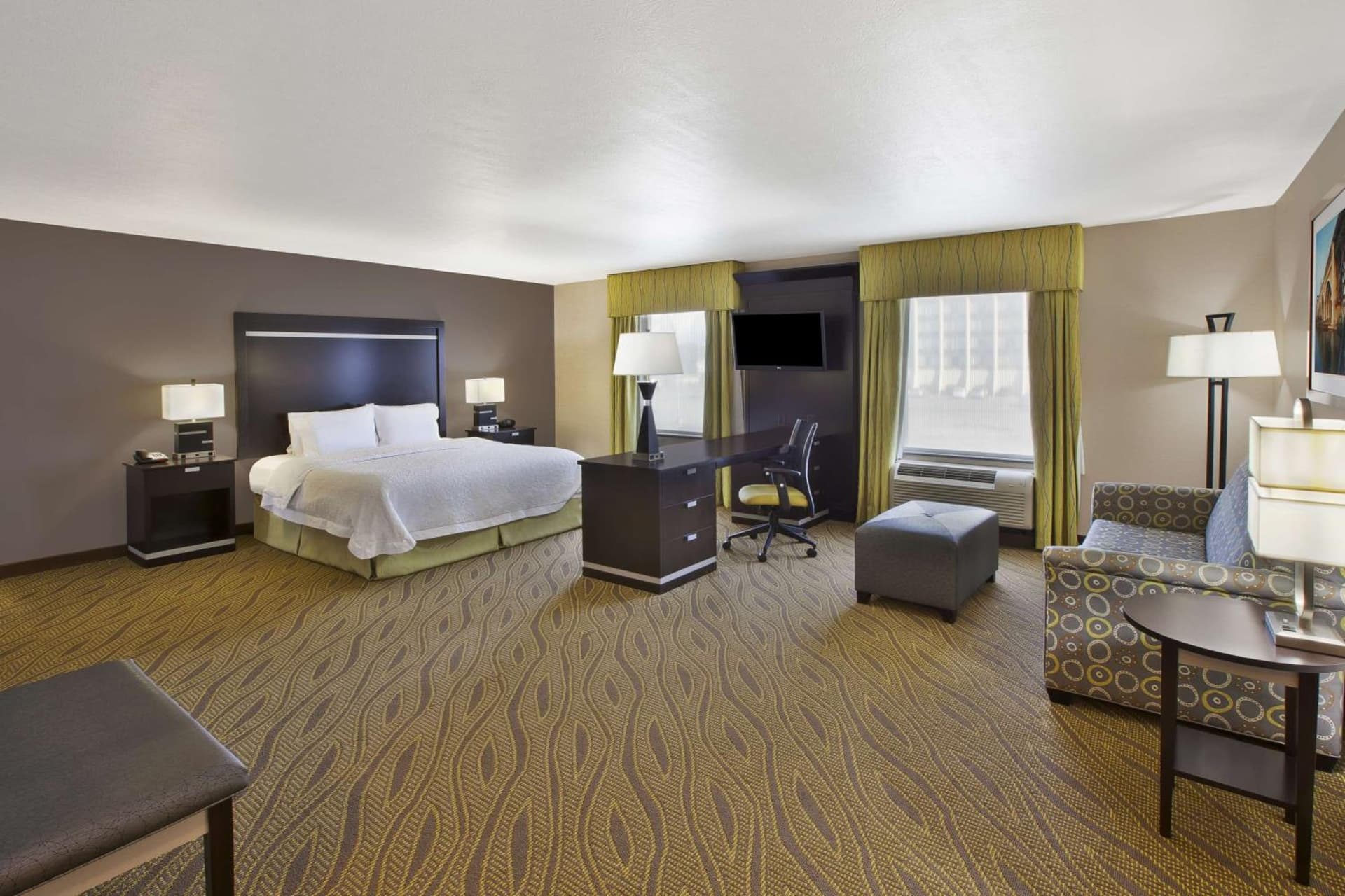 Hampton Inn & Suites - Elyria gallery photo in Elyria, OH — image 11