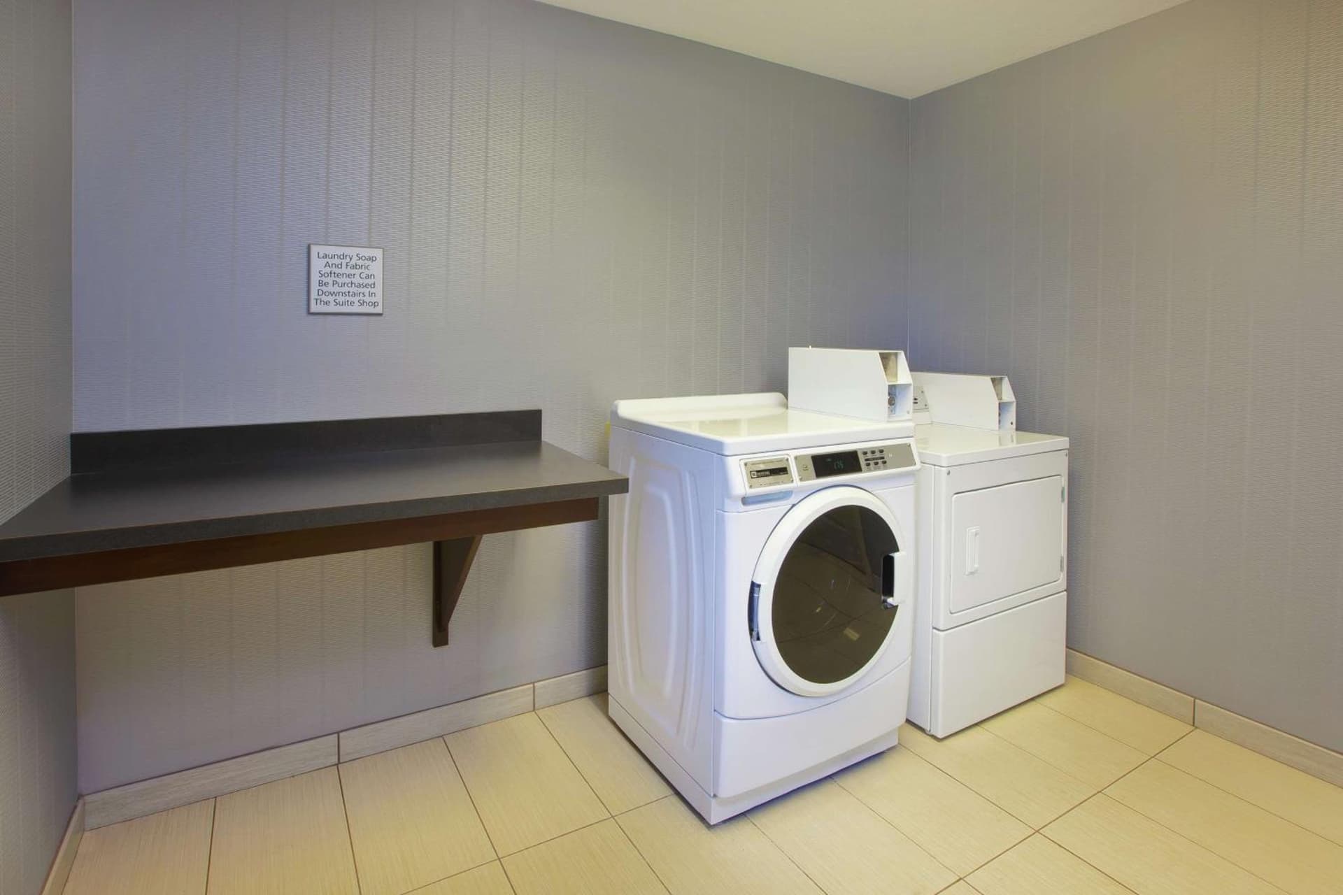 Hampton Inn & Suites - Elyria gallery photo in Elyria, OH — image 17