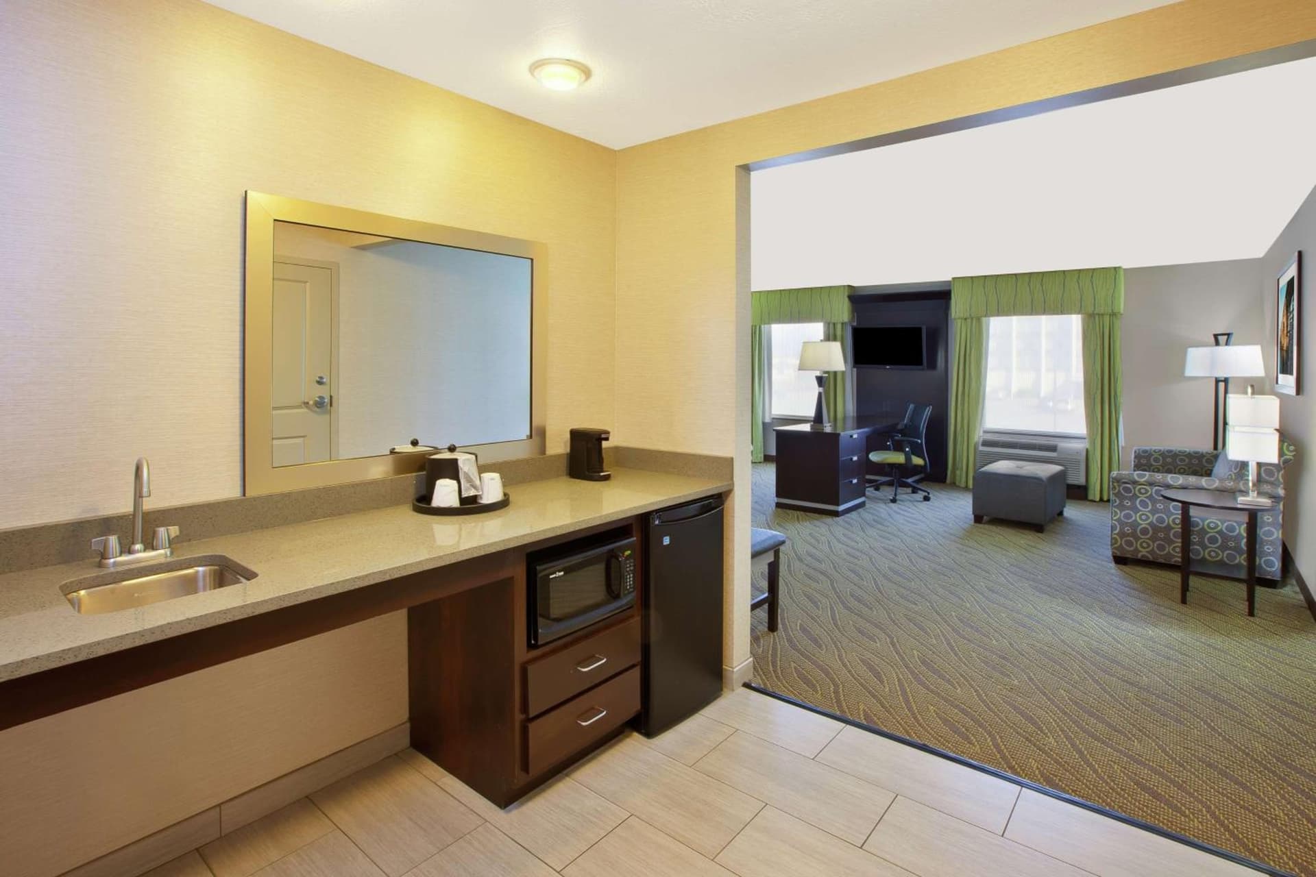 Hampton Inn & Suites - Elyria gallery photo in Elyria, OH — image 18