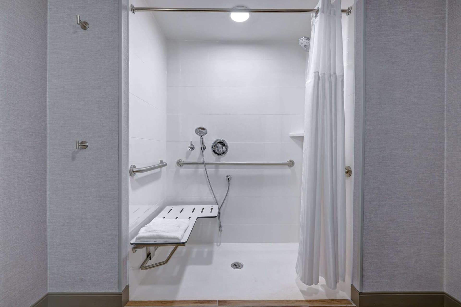 Hilton Garden Inn Cedar Rapids gallery photo in Cedar Rapids, IA — image 50