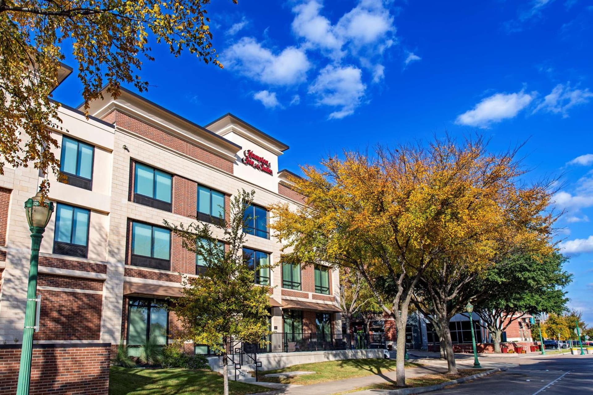 Hampton Inn & Suites Keller Town Center gallery photo in Keller, TX — image 7