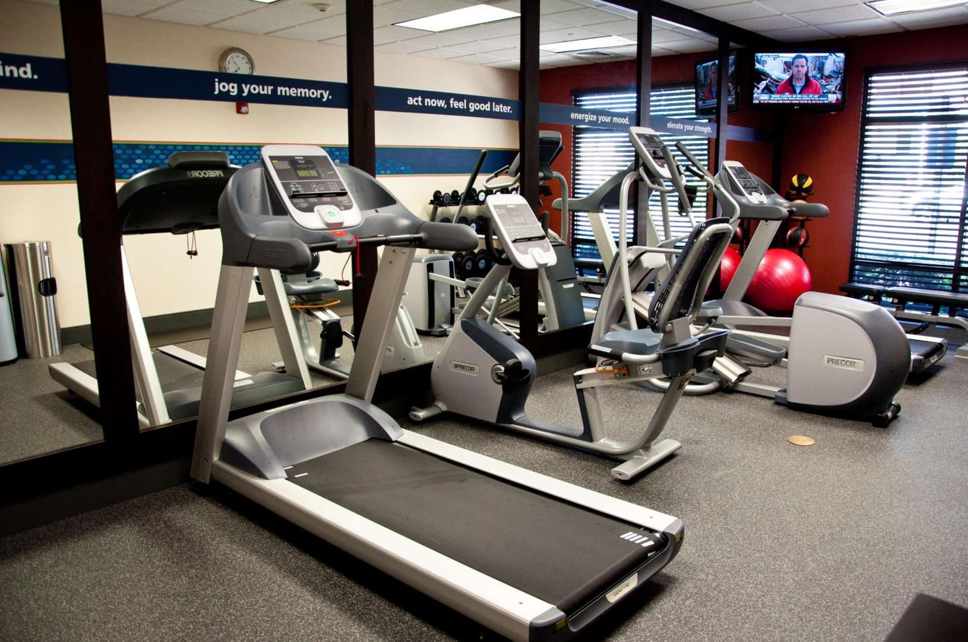 Hampton Inn Doylestown gallery photo in Warrington — image 41