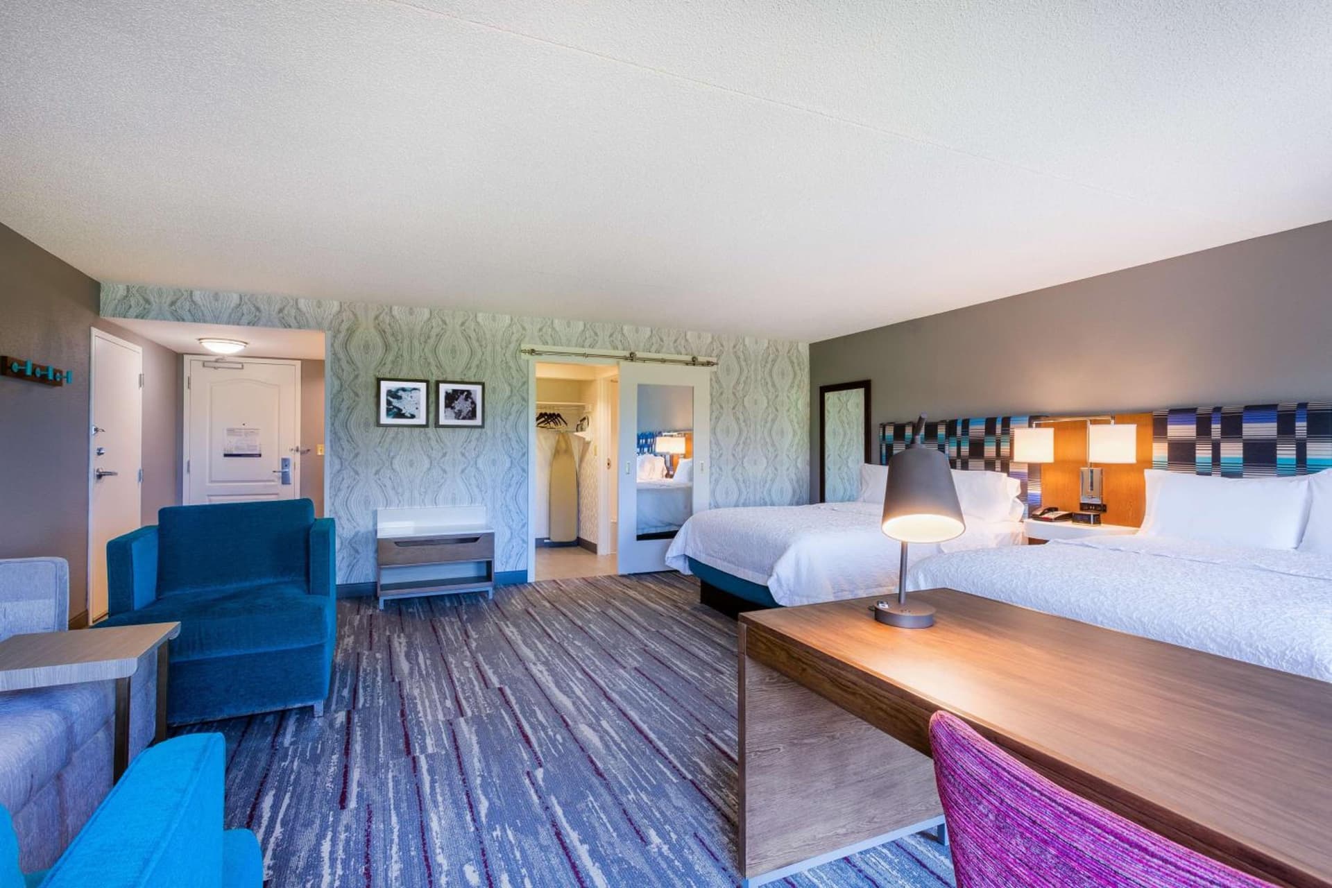 Hampton Inn & Suites Herndon-Reston gallery photo in Herndon, VA — image 15