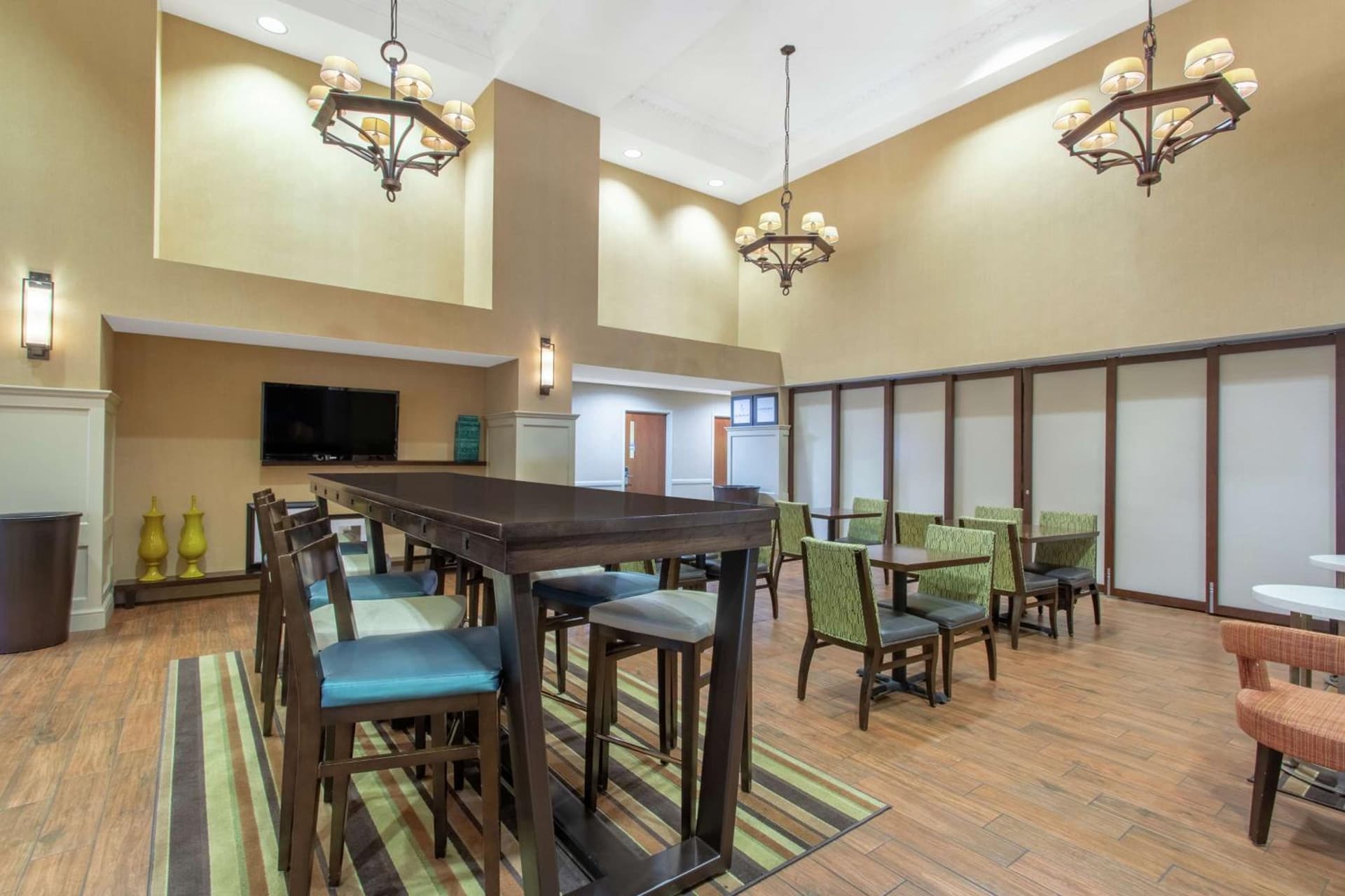 Hampton Inn & Suites Albany-Airport gallery photo in Latham, NY — image 6