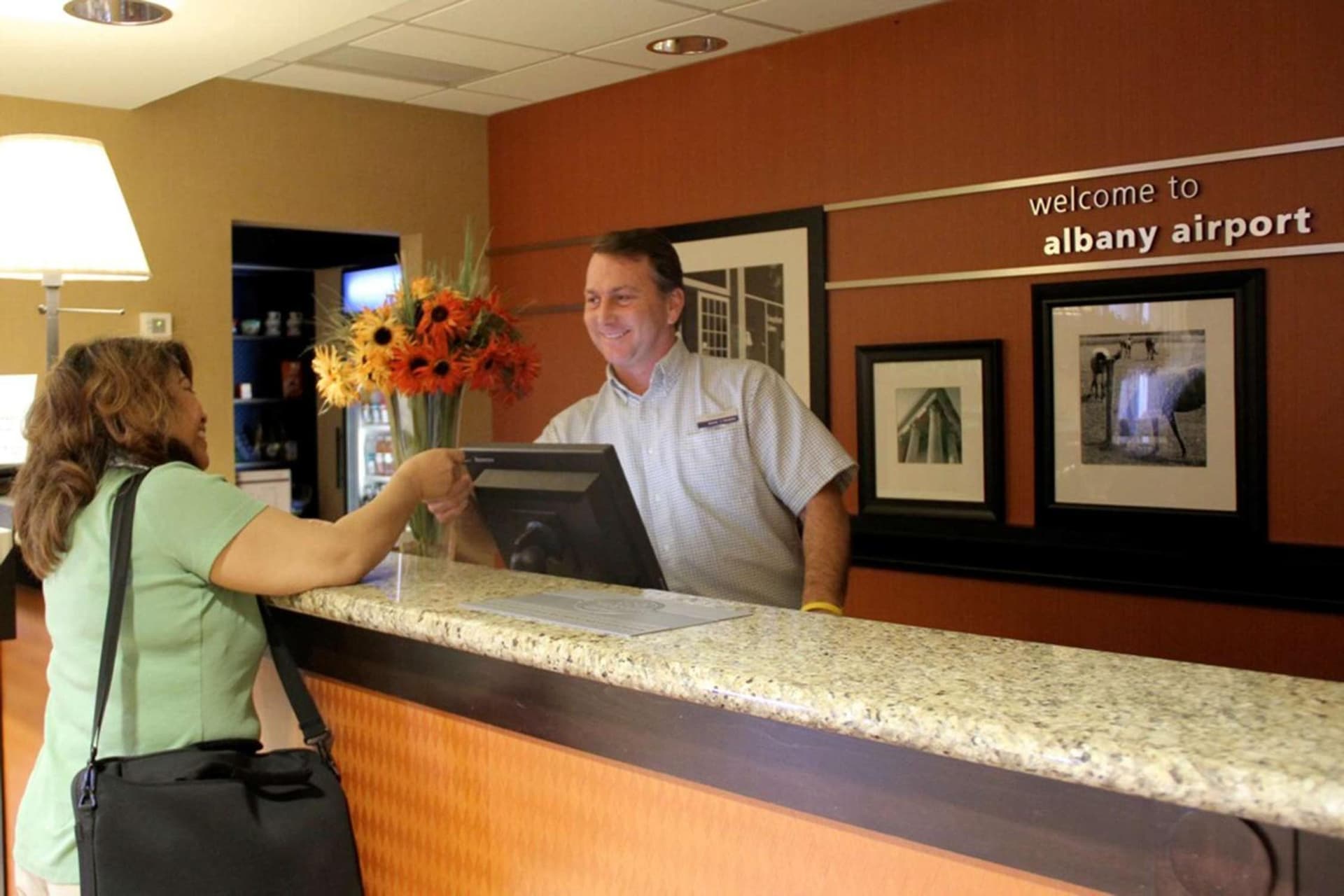 Hampton Inn & Suites Albany-Airport interior in Latham, NY — gallery photo 2