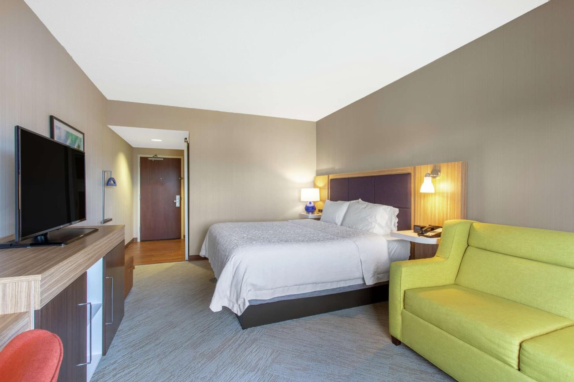 Hampton Inn & Suites Albany-Airport gallery photo in Latham, NY — image 5