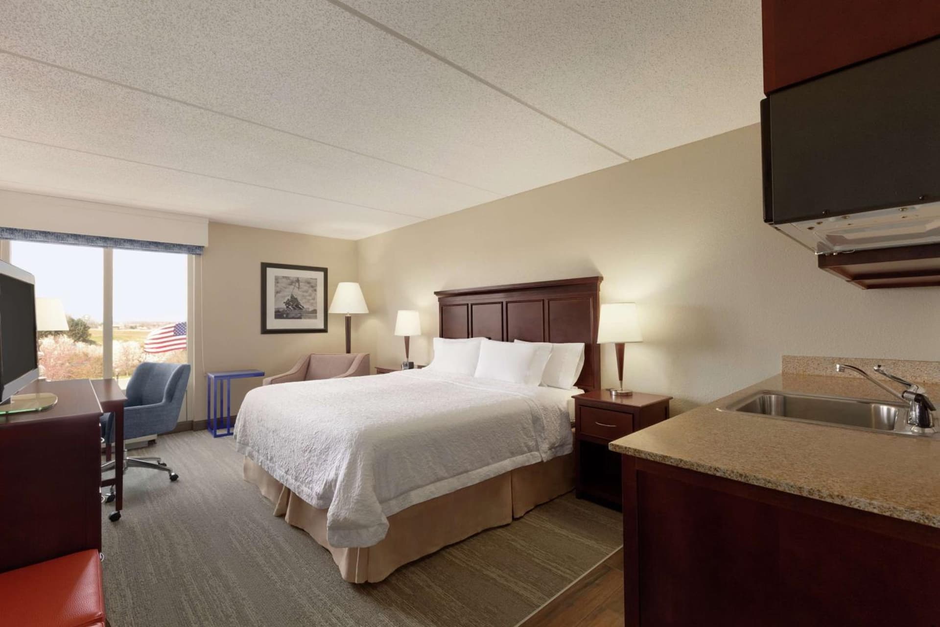 Hampton Inn Dulles/Cascades property views in Sterling, VA — gallery photo 3