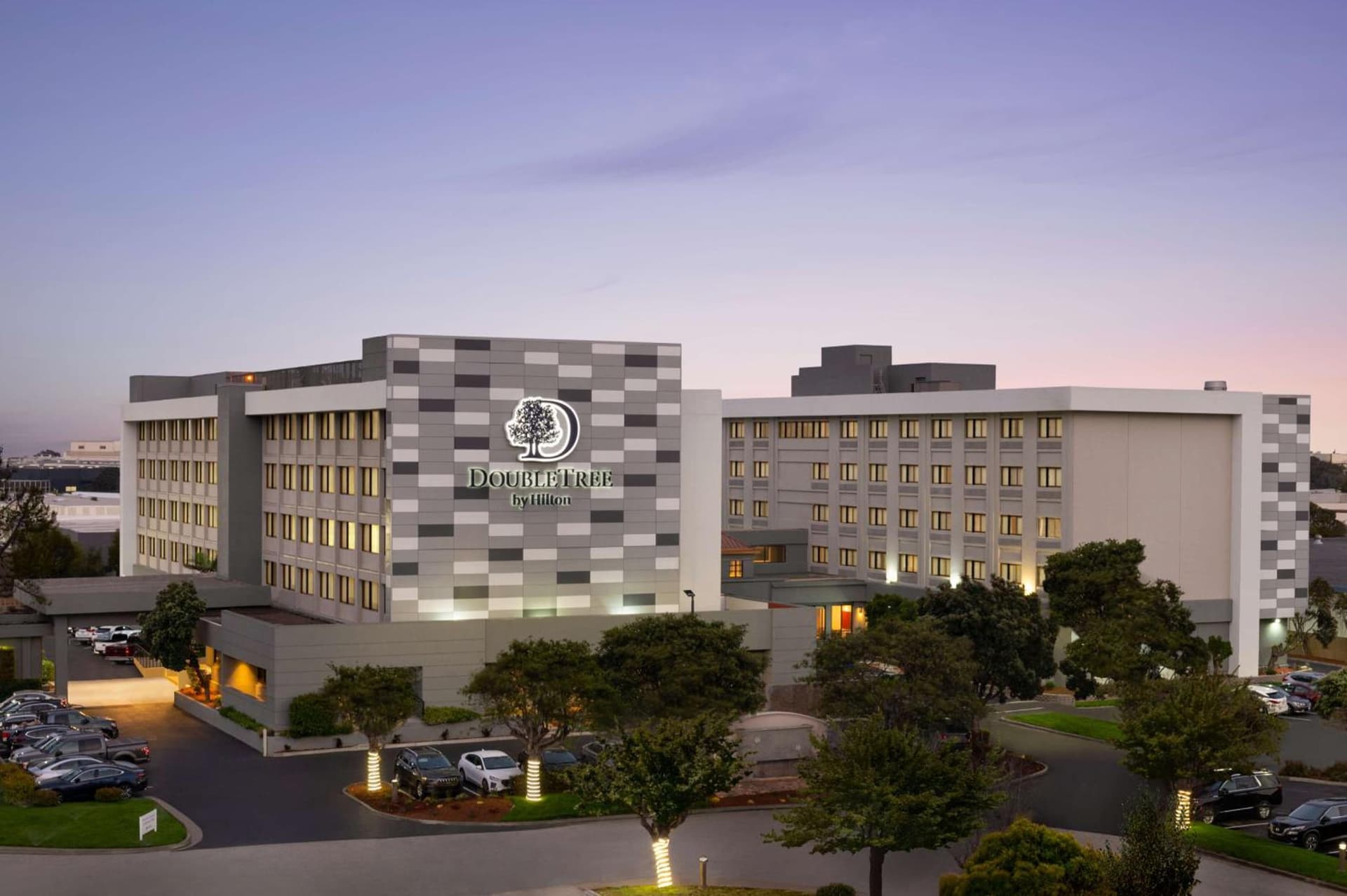 DoubleTree by Hilton San Francisco South Airport Blvd — hotel in South San Francisco, California