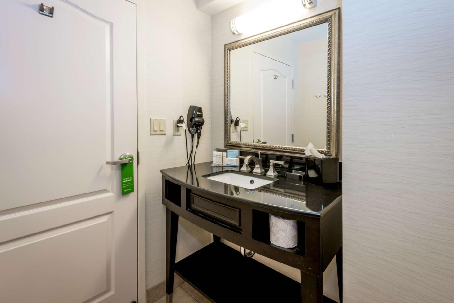 Hampton Inn & Suites Montgomery-Downtown gallery photo in Montgomery, AL — image 37