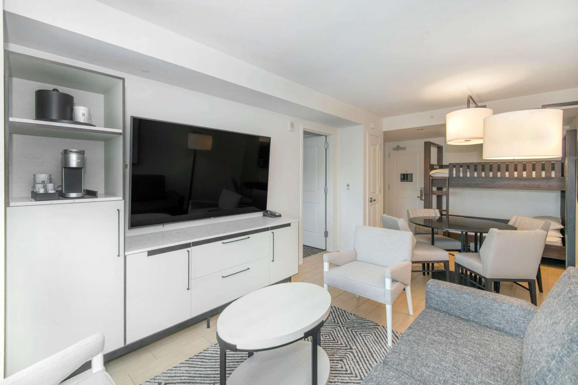 Embassy Suites by Hilton Raleigh Durham Airport Brier Creek gallery photo in Raleigh, NC — image 51