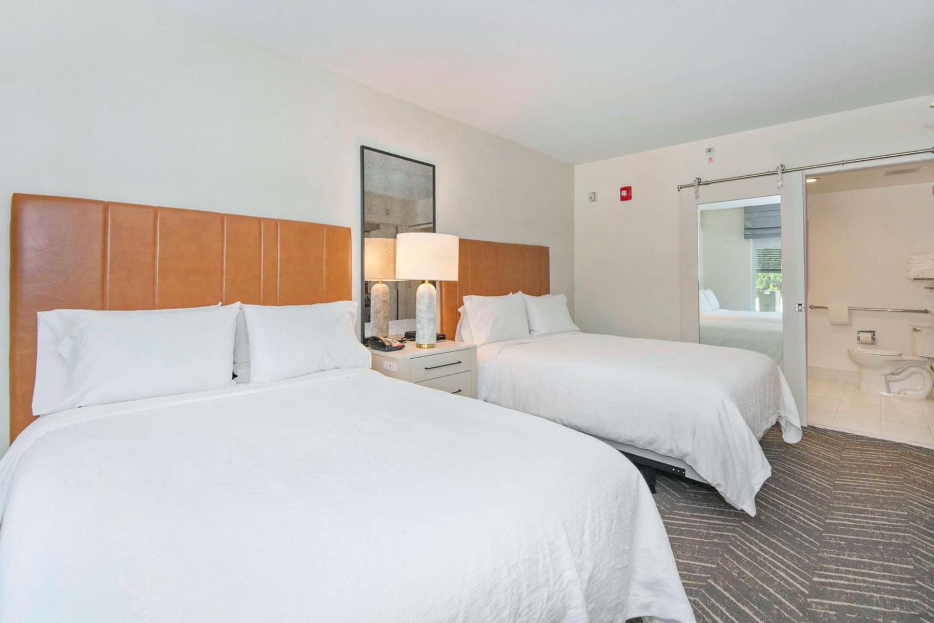 Embassy Suites by Hilton Raleigh Durham Airport Brier Creek gallery photo in Raleigh, NC — image 21