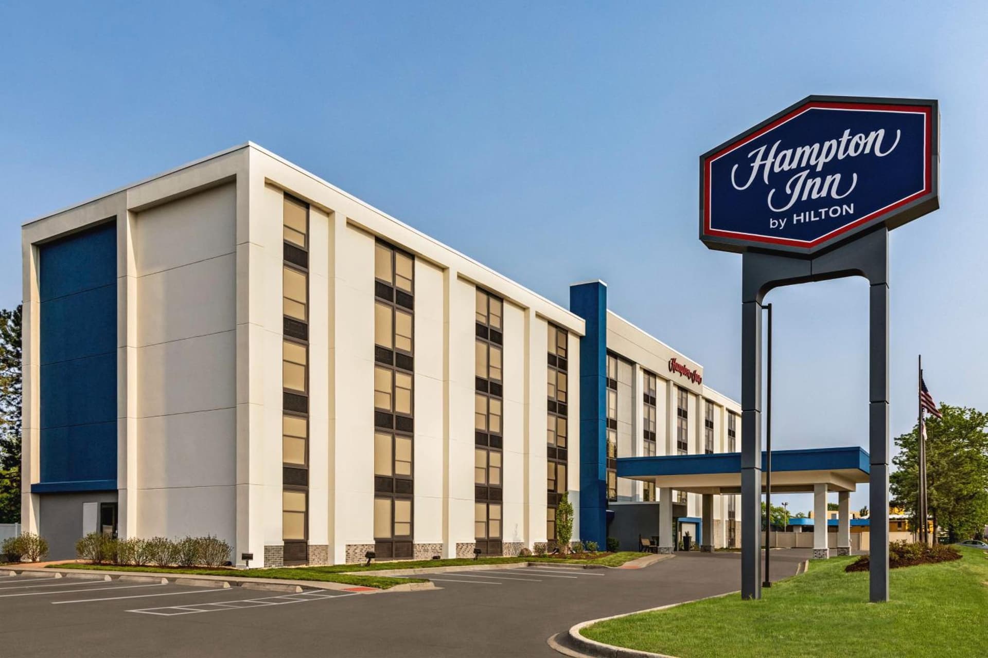 Hampton Inn Chicago-O'Hare International Airport gallery photo in Schiller Park, IL — image 12