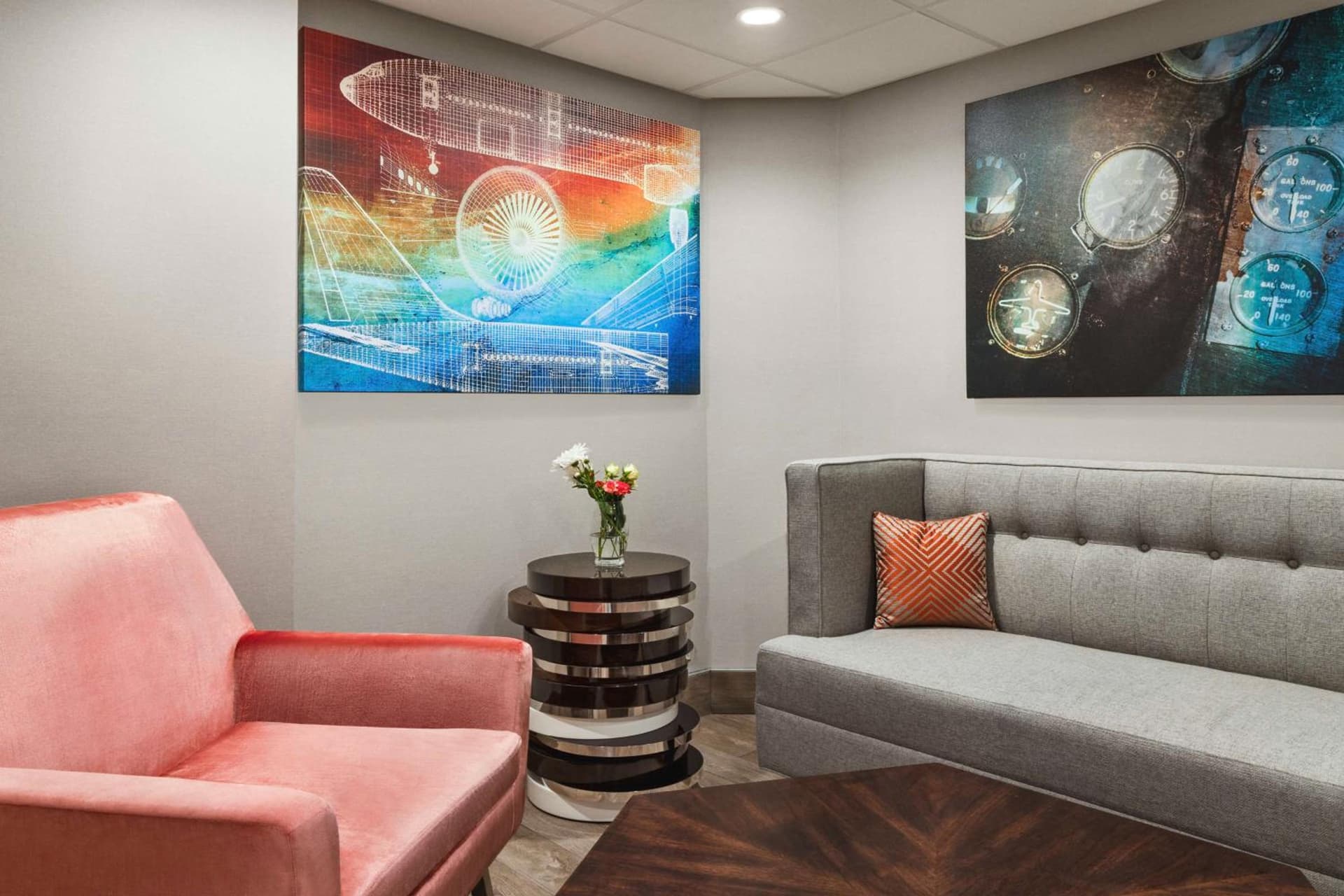 Hampton Inn Chicago-O'Hare International Airport gallery photo in Schiller Park, IL — image 21