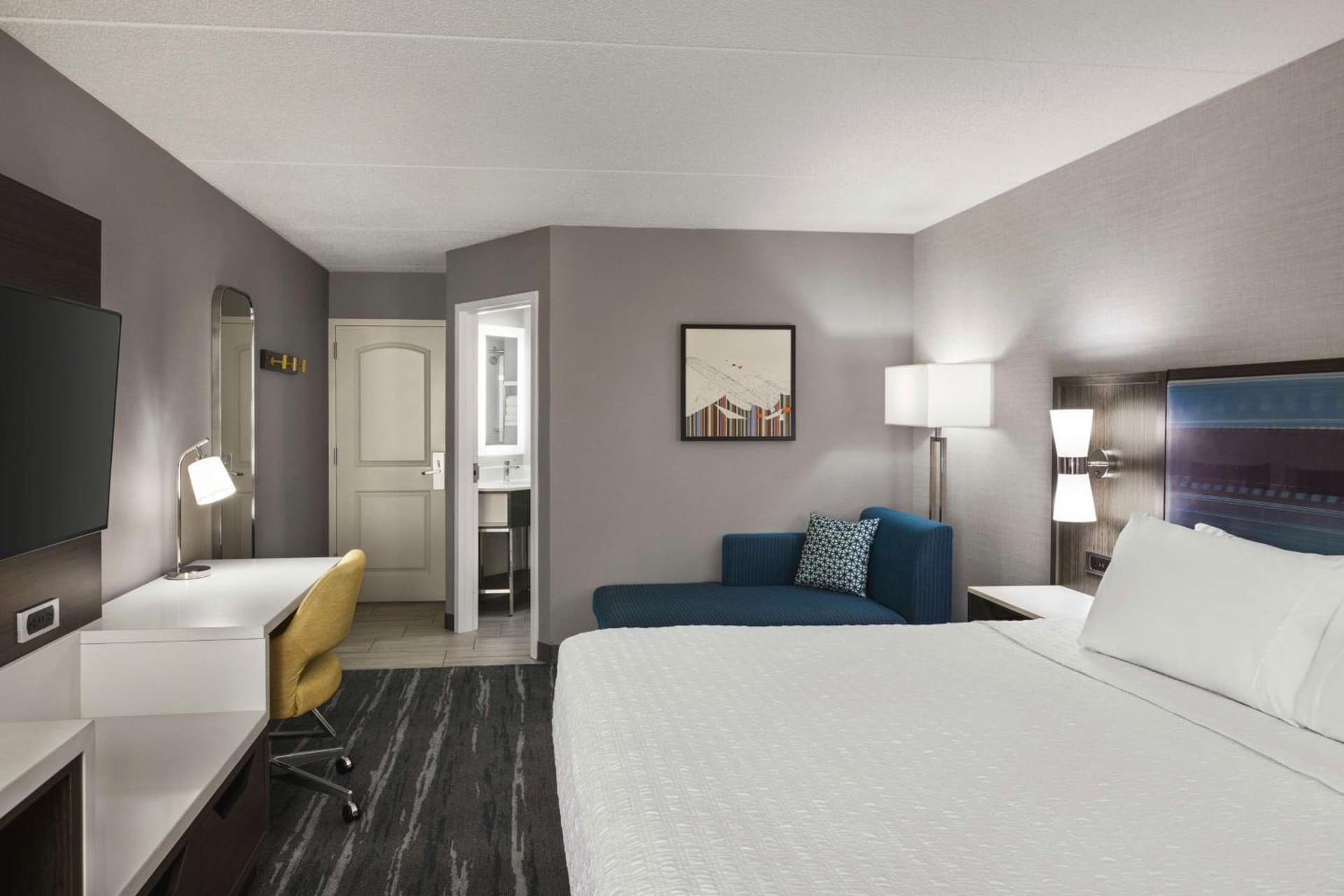 Hampton Inn Chicago-O'Hare International Airport gallery photo in Schiller Park, IL — image 25