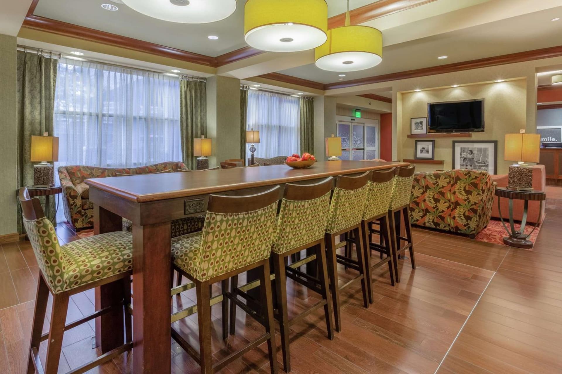 Hampton Inn Owings Mills interior in Owings Mills, MD — gallery photo 2