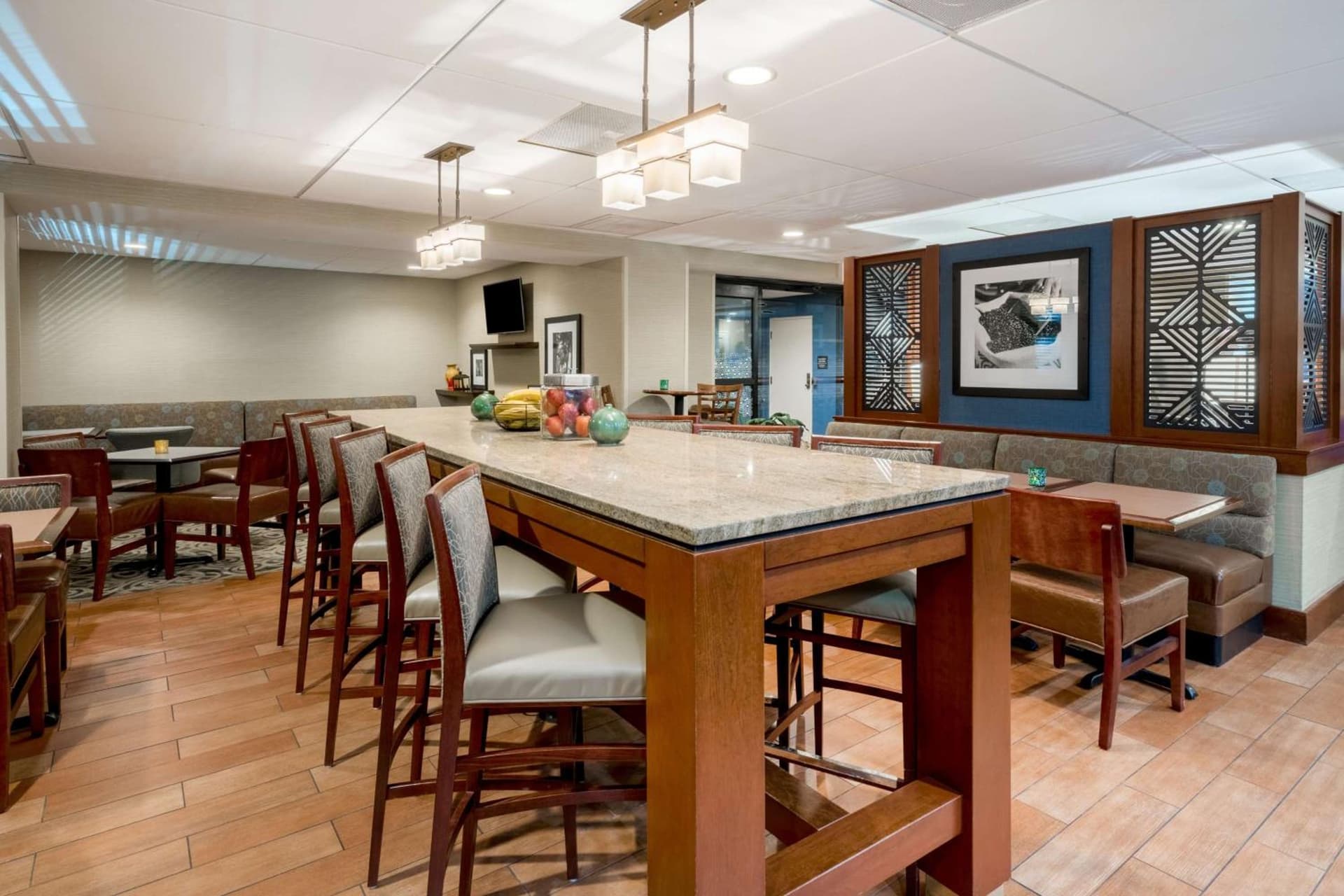 Hampton Inn Downingtown/Exton gallery photo in Exton, PA — image 51