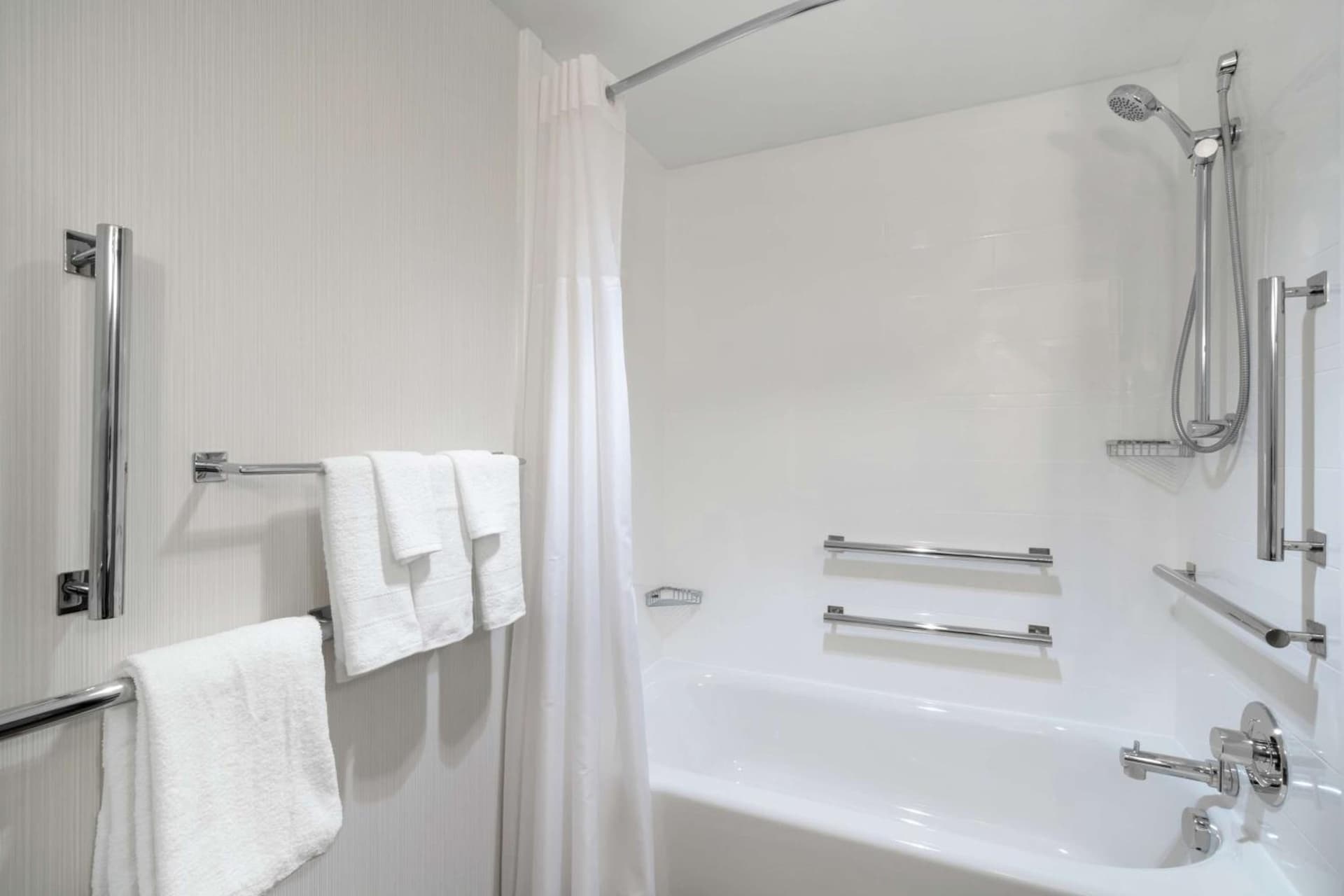 Hampton Inn Downingtown/Exton gallery photo in Exton, PA — image 10