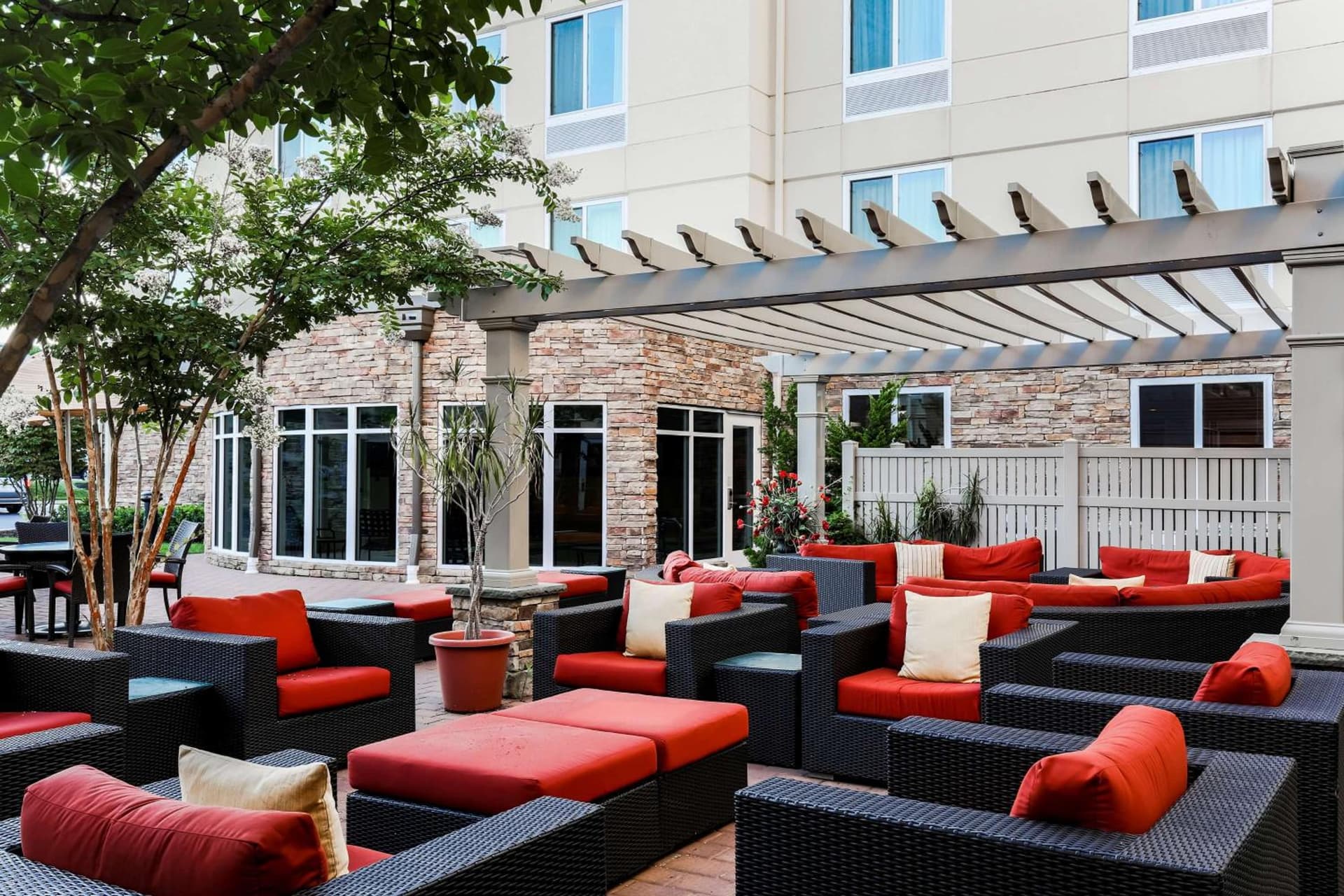 Hilton Garden Inn Melville interior in Plainview, NY — gallery photo 2