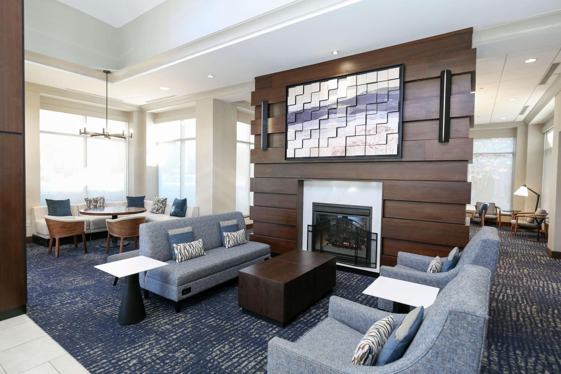 Hilton Garden Inn Melville gallery photo in Plainview, NY — image 37