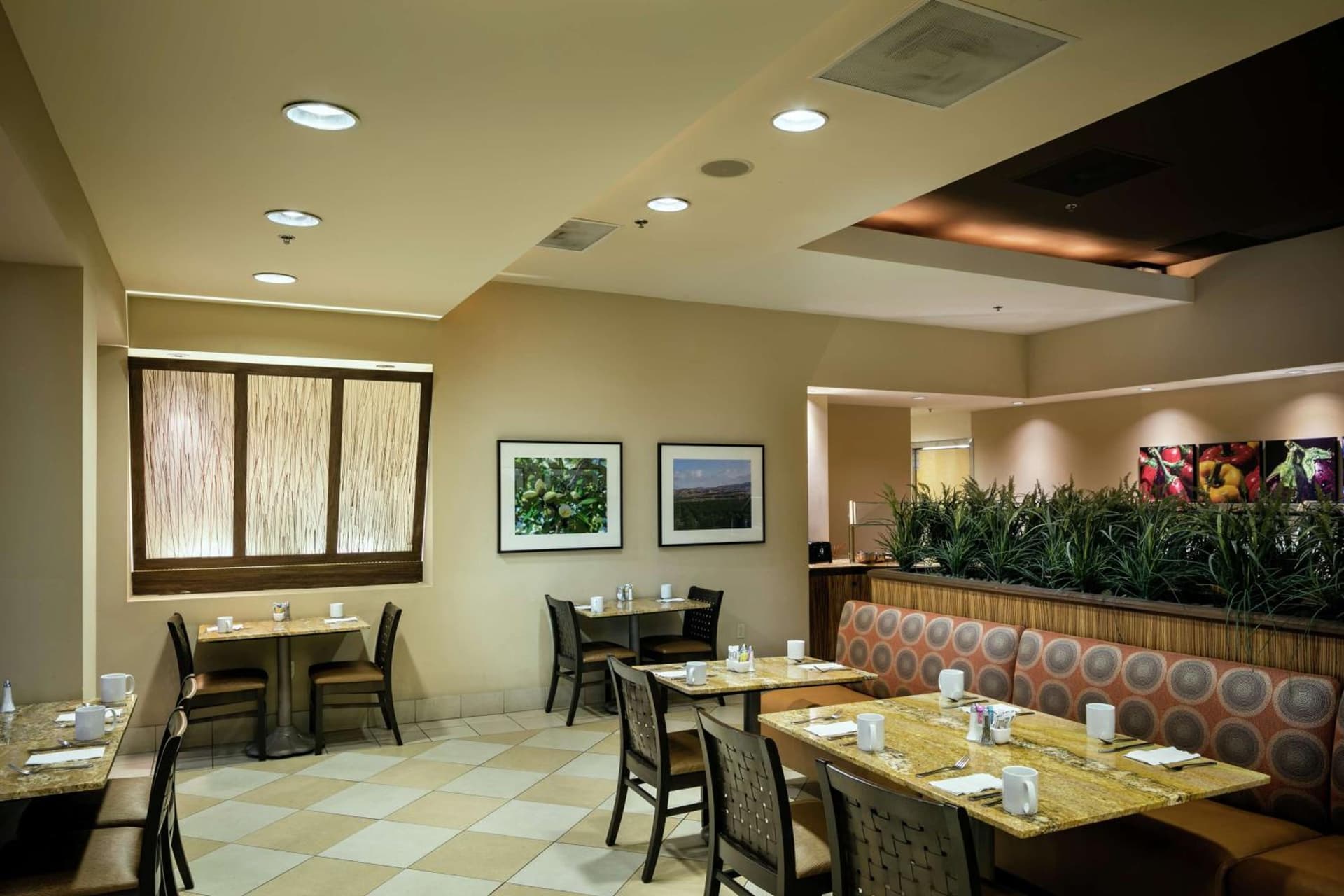 Hilton Stockton gallery photo in Stockton, CA — image 31