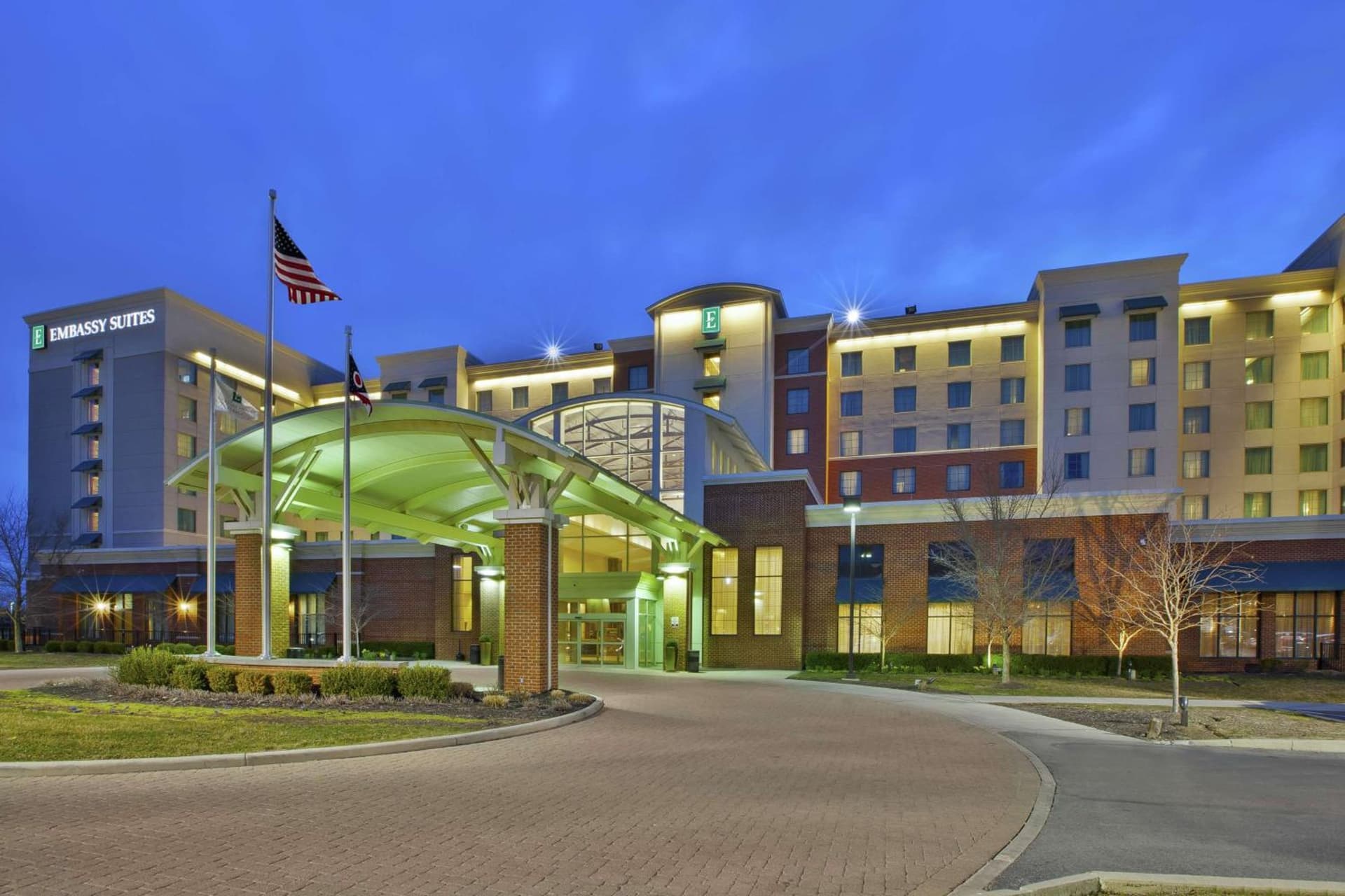 Embassy Suites Columbus - Airport interior in Columbus, OH — gallery photo 2