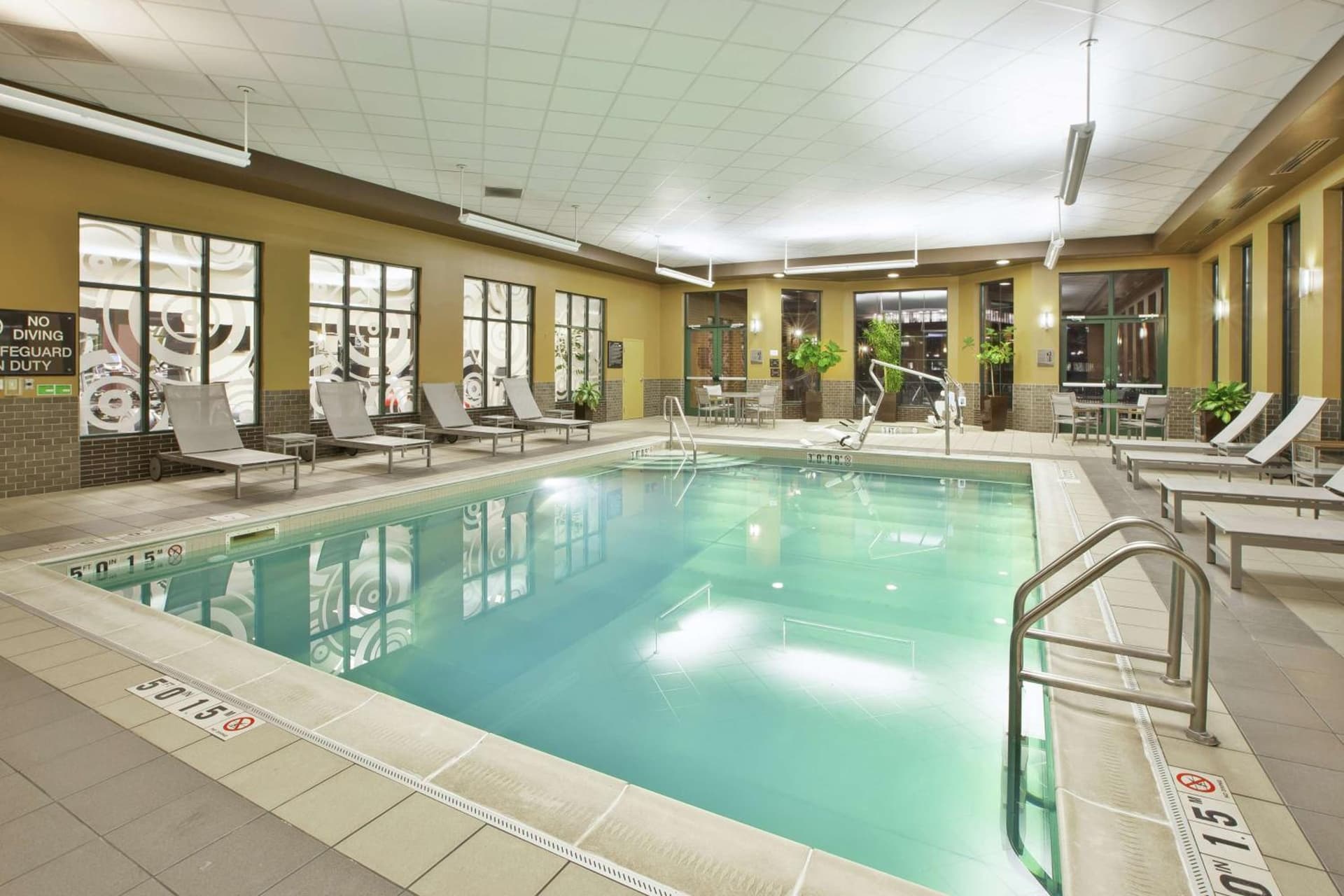 Embassy Suites Columbus - Airport interior in Columbus, OH — gallery photo 2
