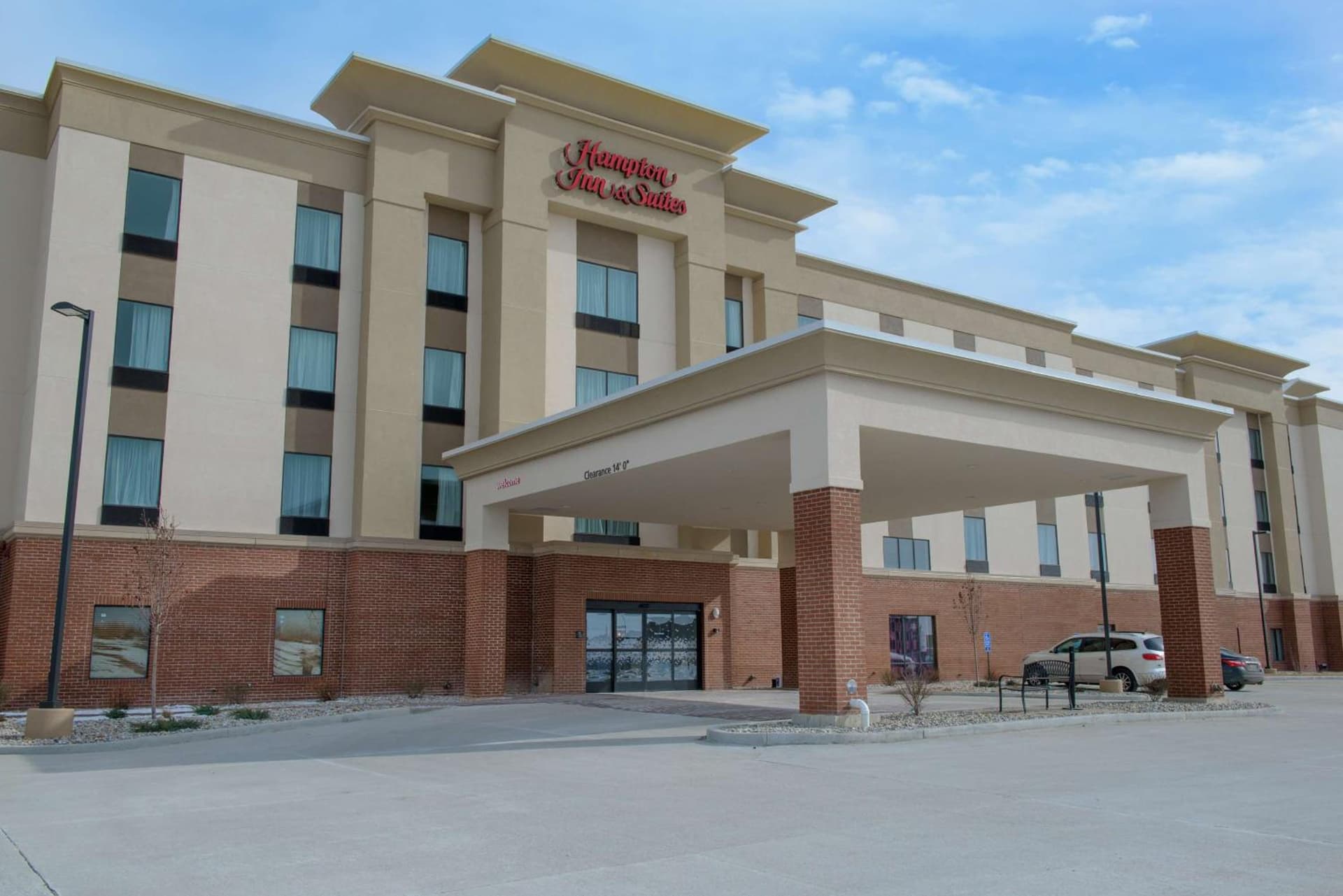 Hampton Inn & Suites Bay City featured exterior or lobby in Bay City, MI — similar hotel