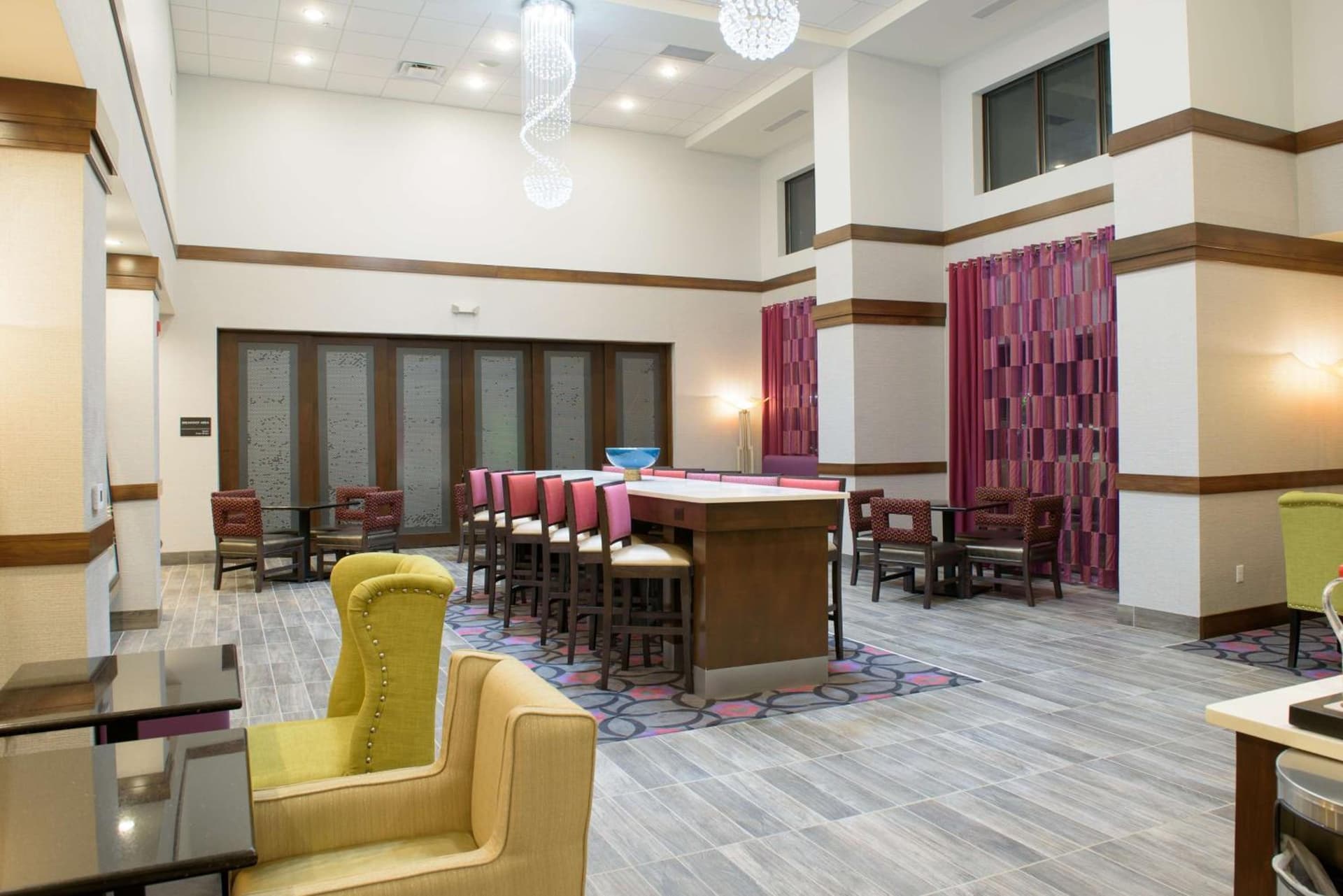 Hampton Inn & Suites Bay City property views in Bay City, MI — gallery photo 3