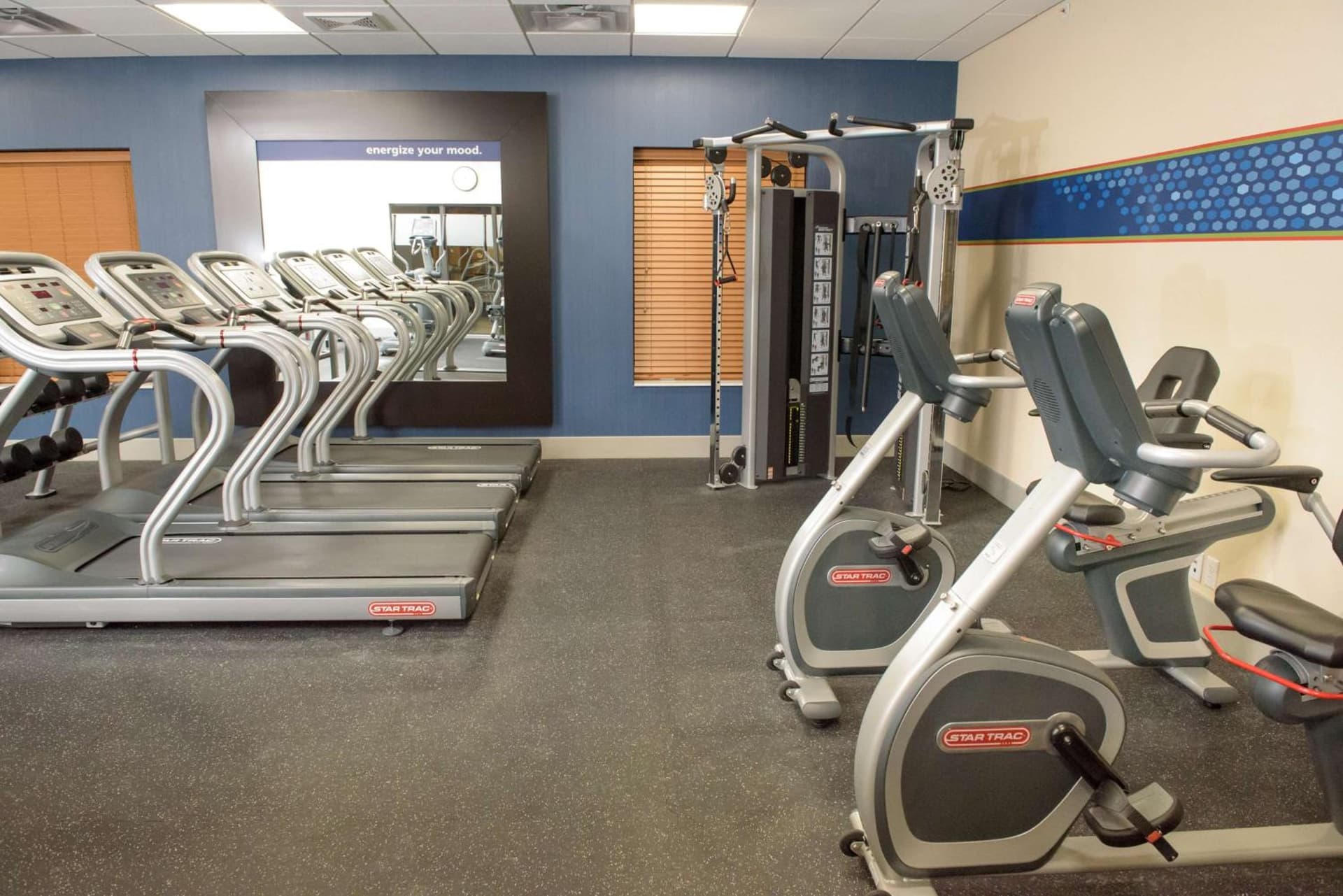 Hampton Inn & Suites Bay City gallery photo in Bay City, MI — image 13