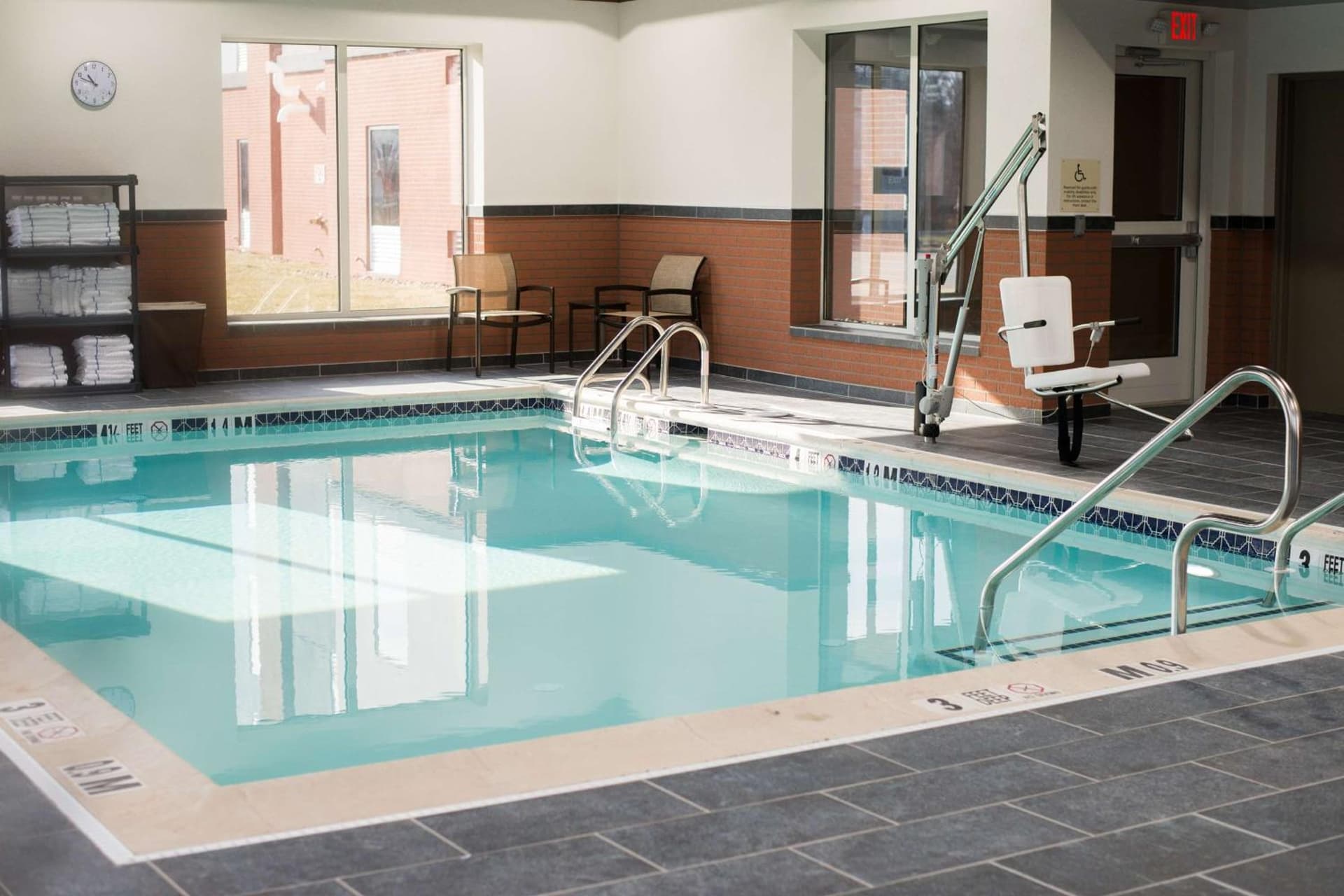 Hampton Inn & Suites Warrington Horsham gallery photo in Warrington — image 18