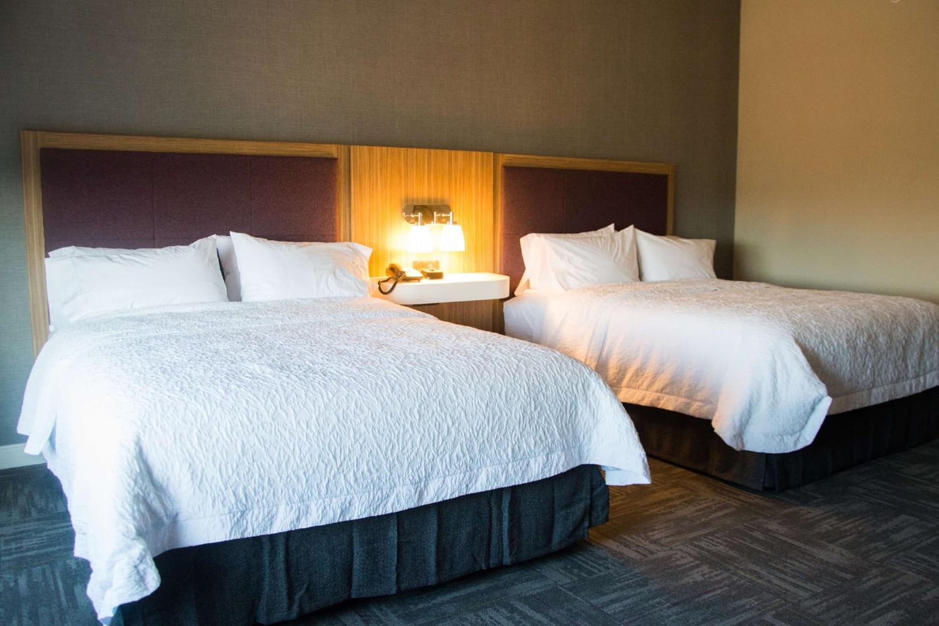 Hampton Inn & Suites Warrington Horsham gallery photo in Warrington — image 20