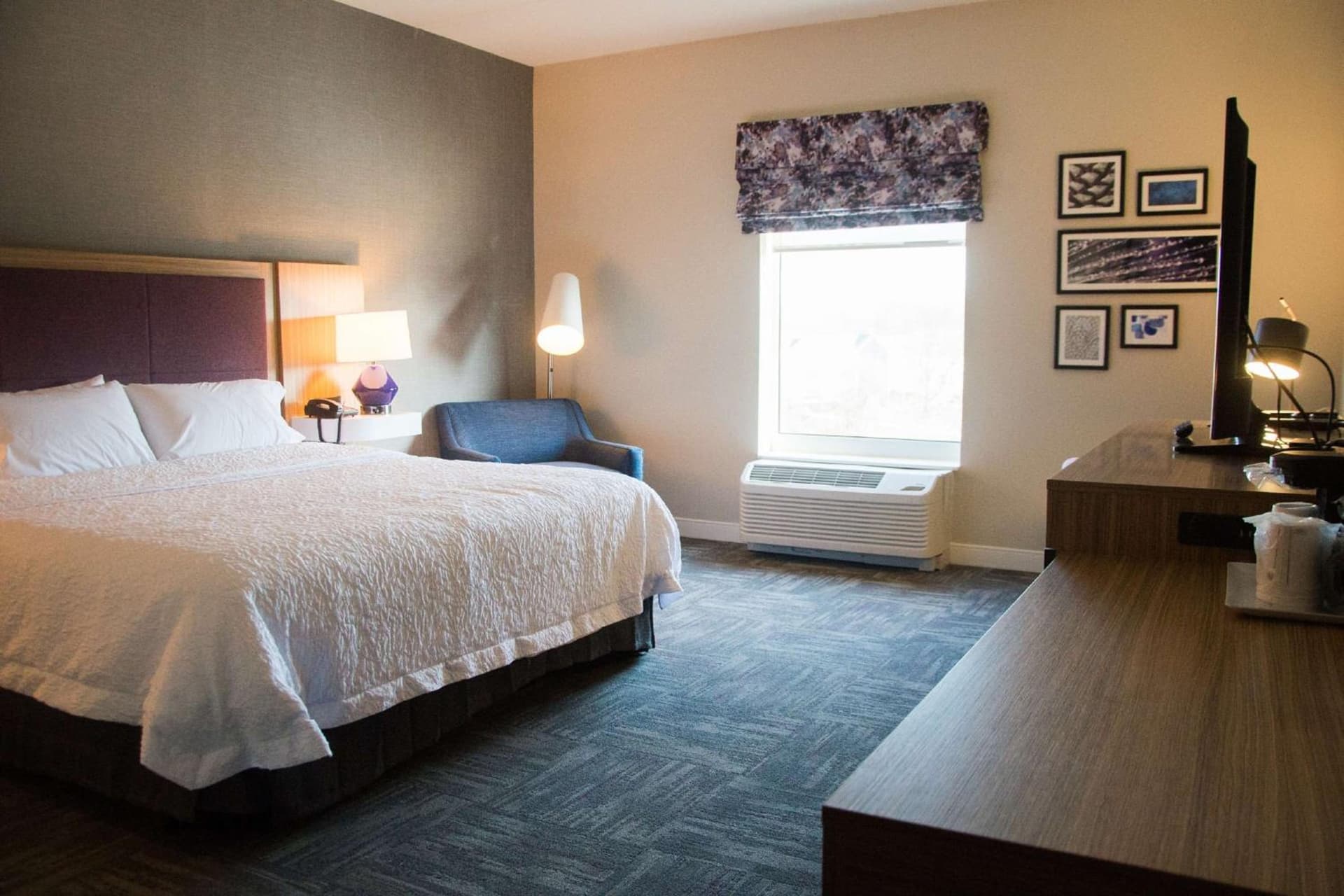 Hampton Inn & Suites Warrington Horsham gallery photo in Warrington — image 32