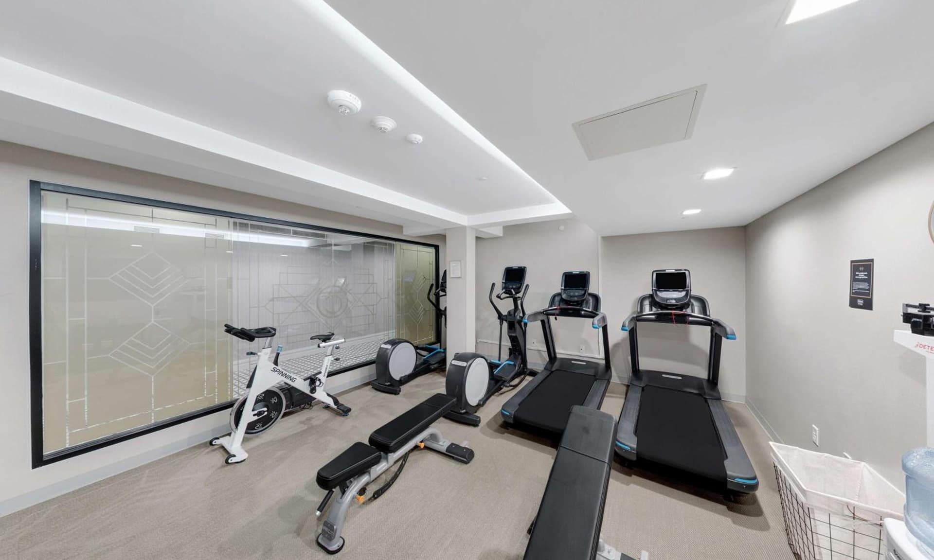 Tulsa Club Hotel Curio Collection By Hilton property views in Tulsa, OK — gallery photo 3