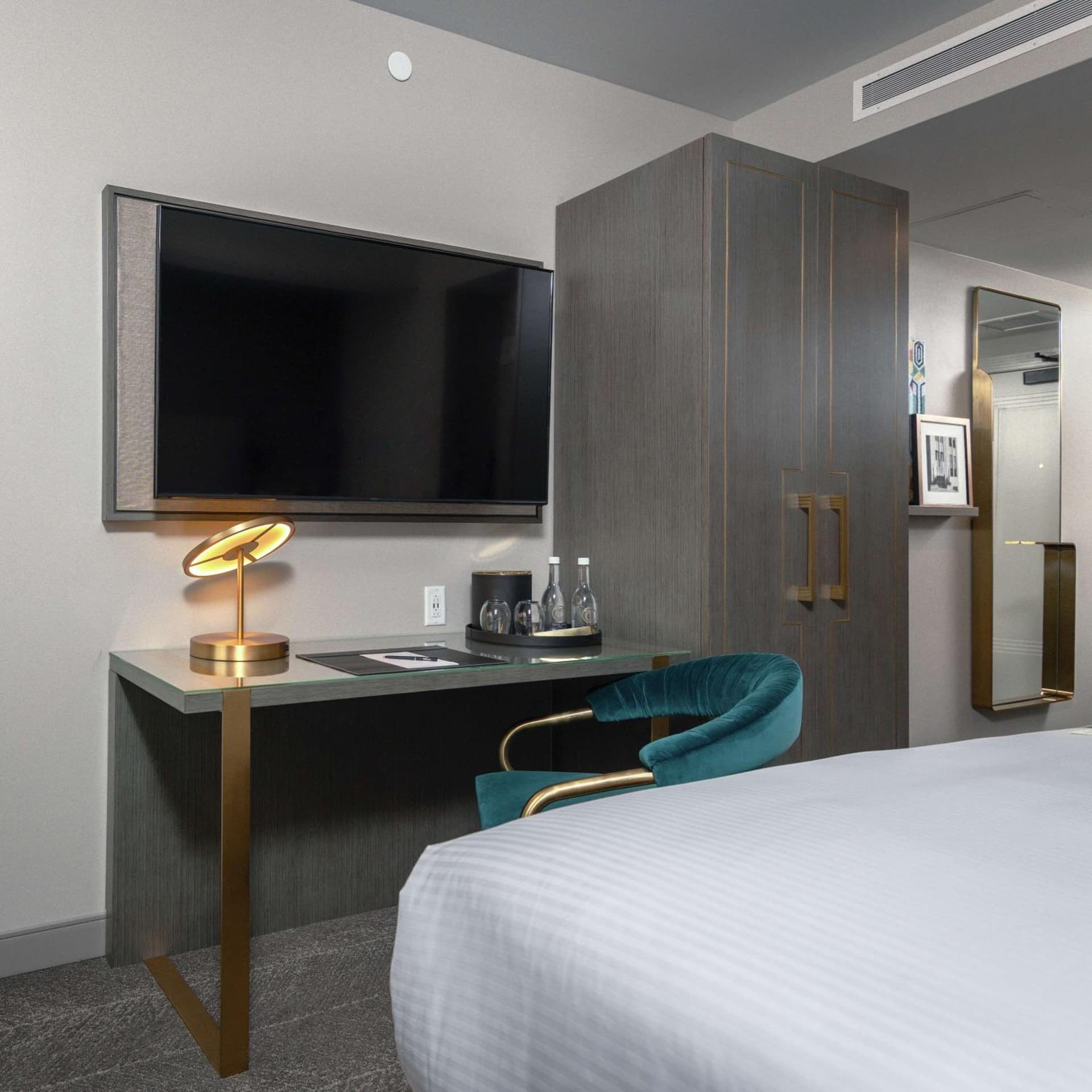 Tulsa Club Hotel Curio Collection By Hilton gallery photo in Tulsa, OK — image 57