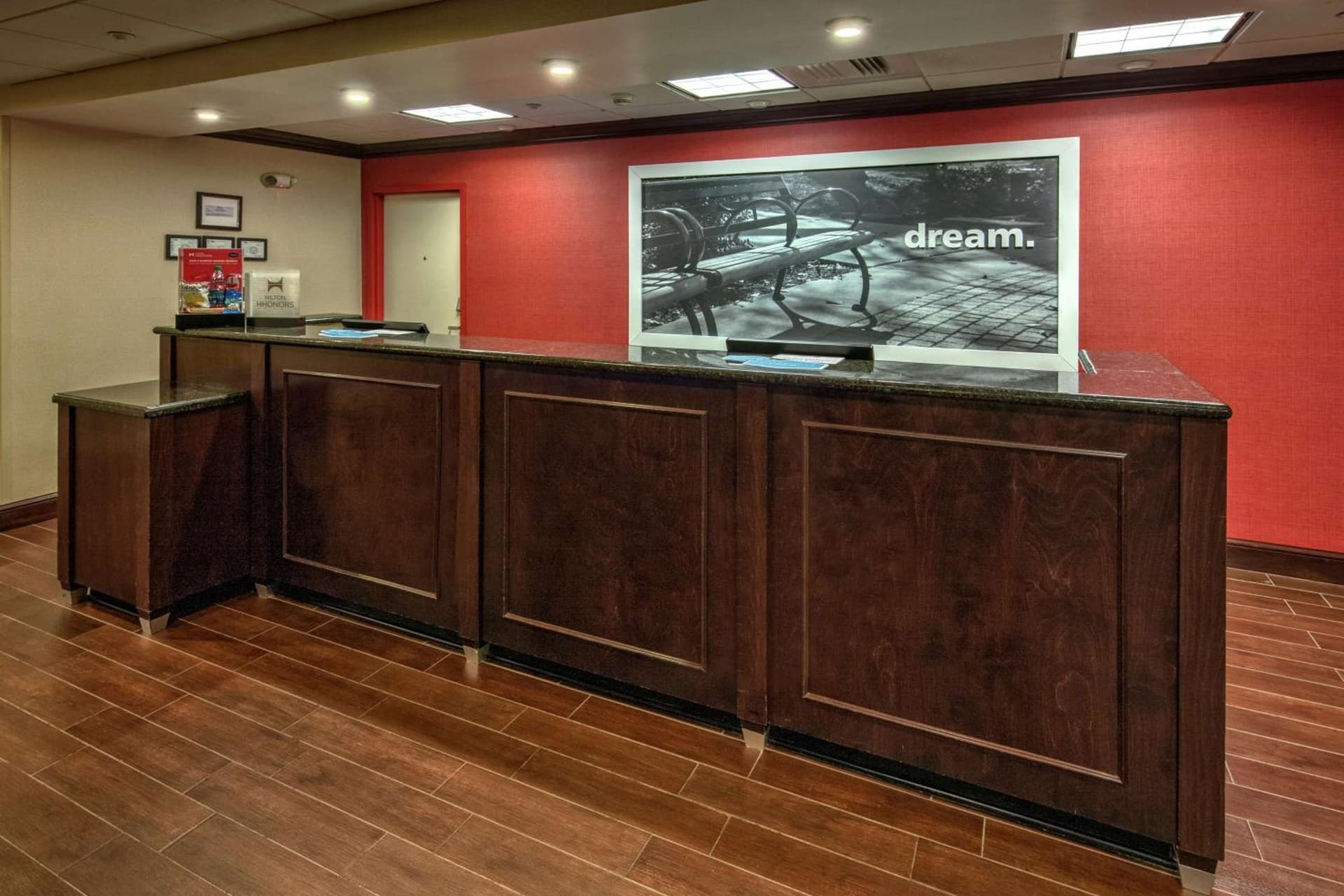 Hampton Inn Cambridge gallery photo in Cambridge, OH — image 9