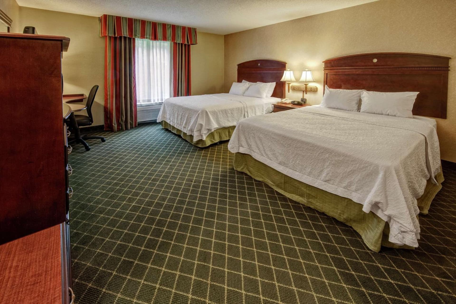 Hampton Inn Cambridge gallery photo in Cambridge, OH — image 13