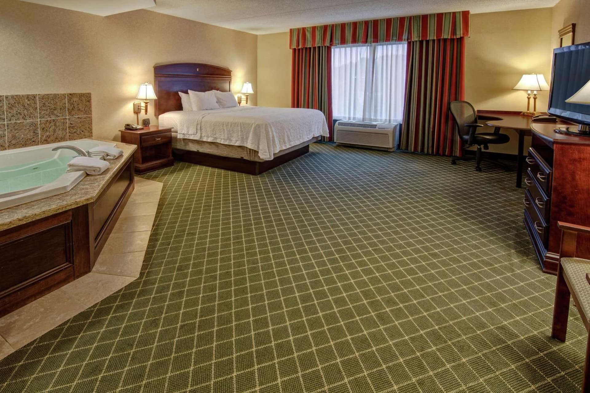 Hampton Inn Cambridge gallery photo in Cambridge, OH — image 16