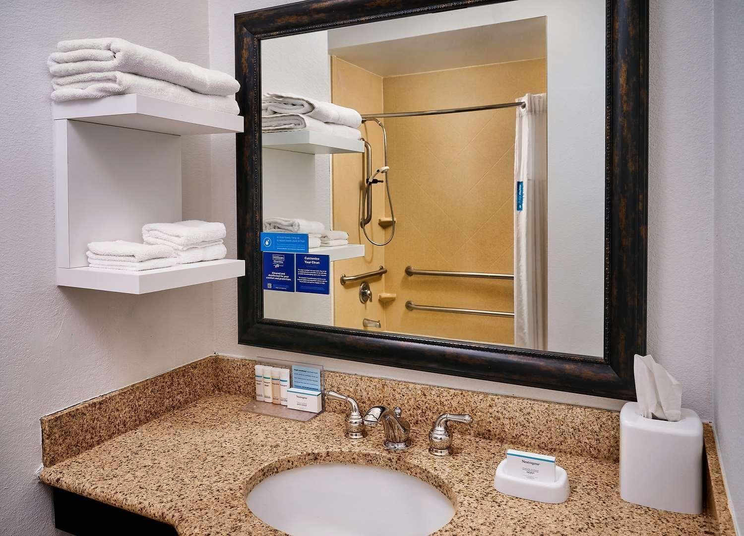 Hampton Inn Covington/Mandeville gallery photo in Covington, LA — image 21
