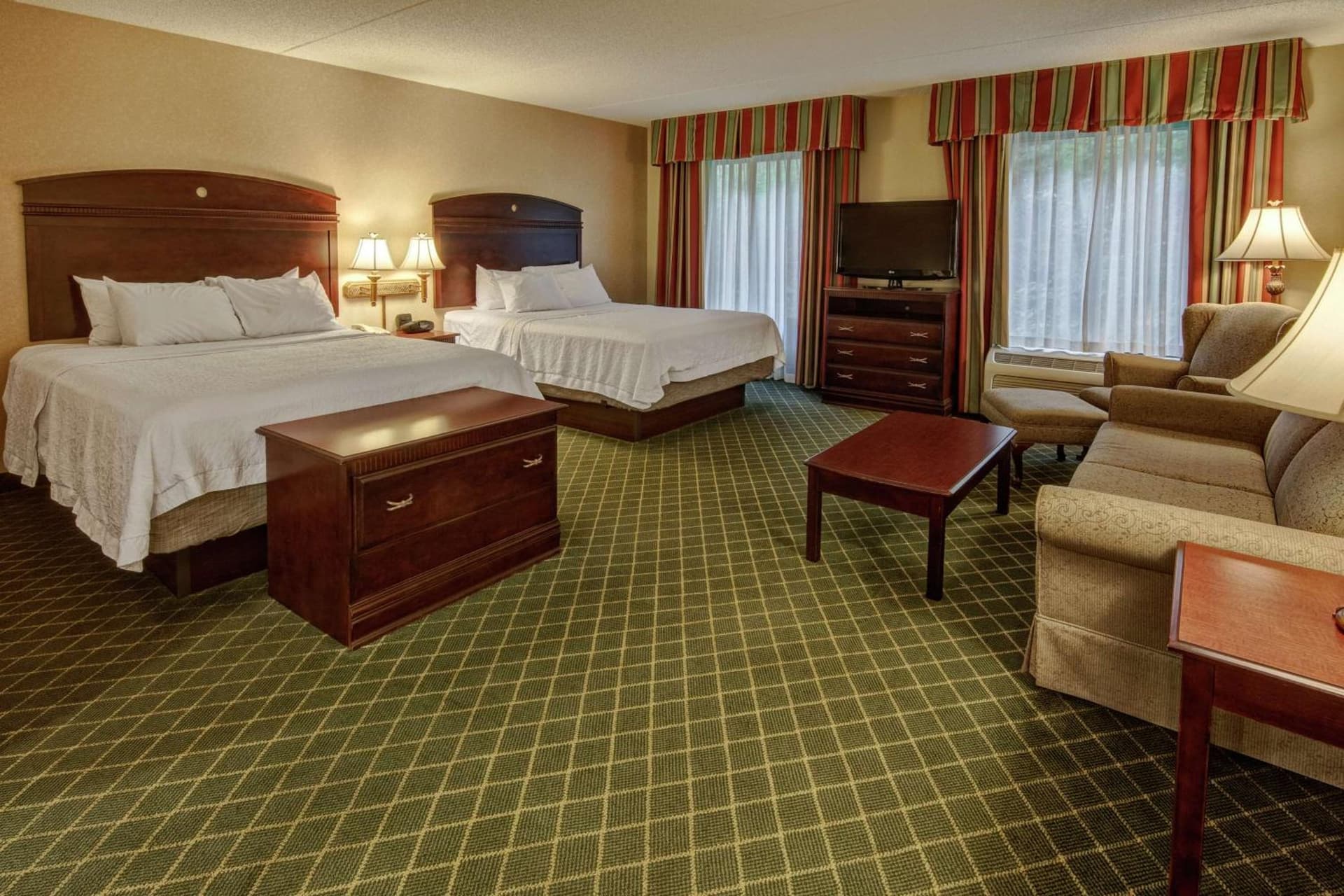 Hampton Inn Cambridge gallery photo in Cambridge, OH — image 22