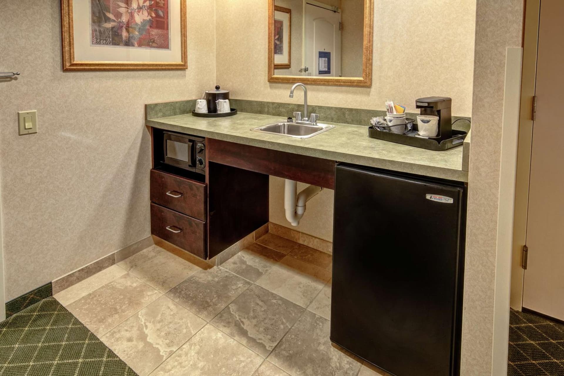 Hampton Inn Cambridge gallery photo in Cambridge, OH — image 5