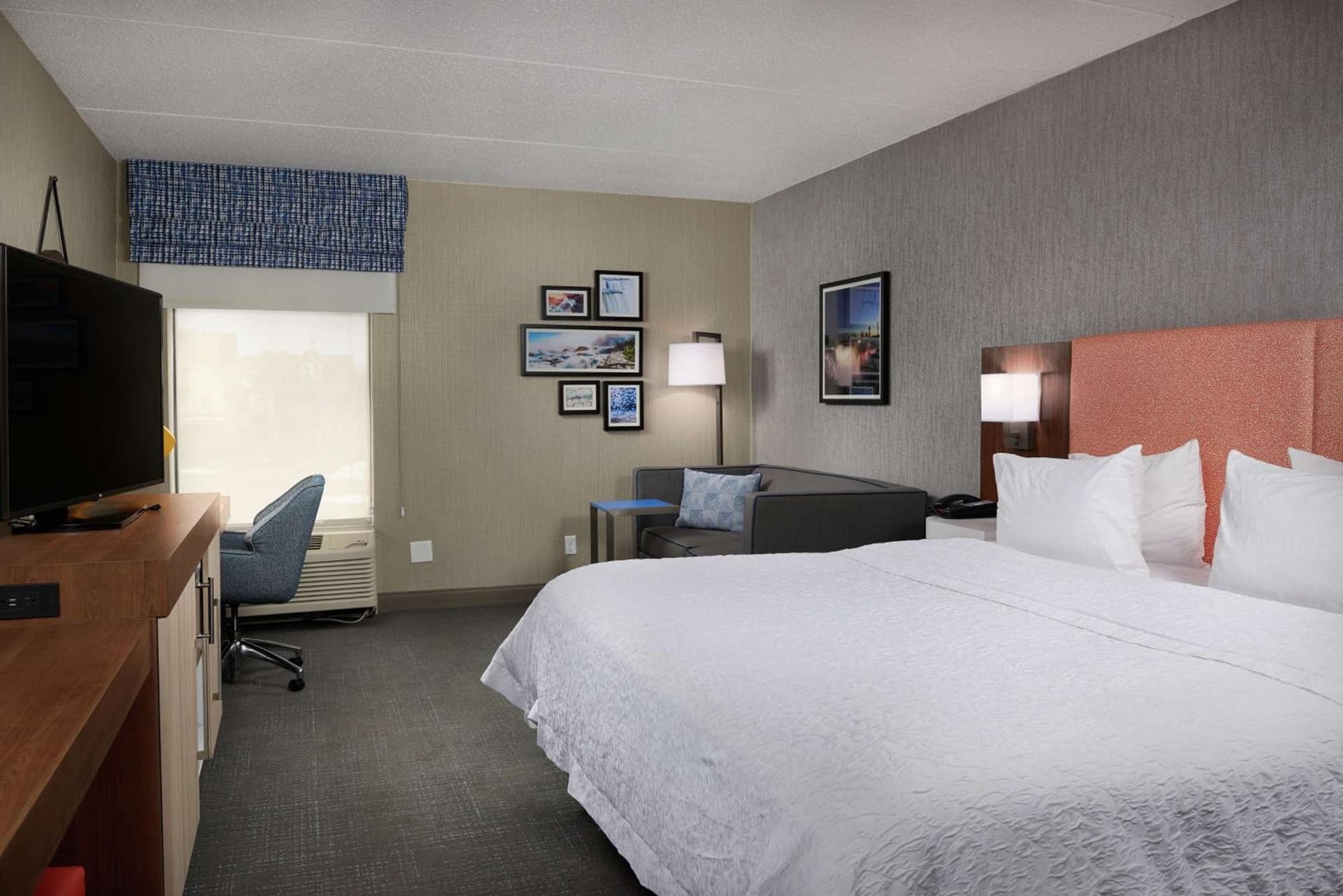 Hampton Inn Niagara Falls gallery photo in Niagara Falls, NY — image 6