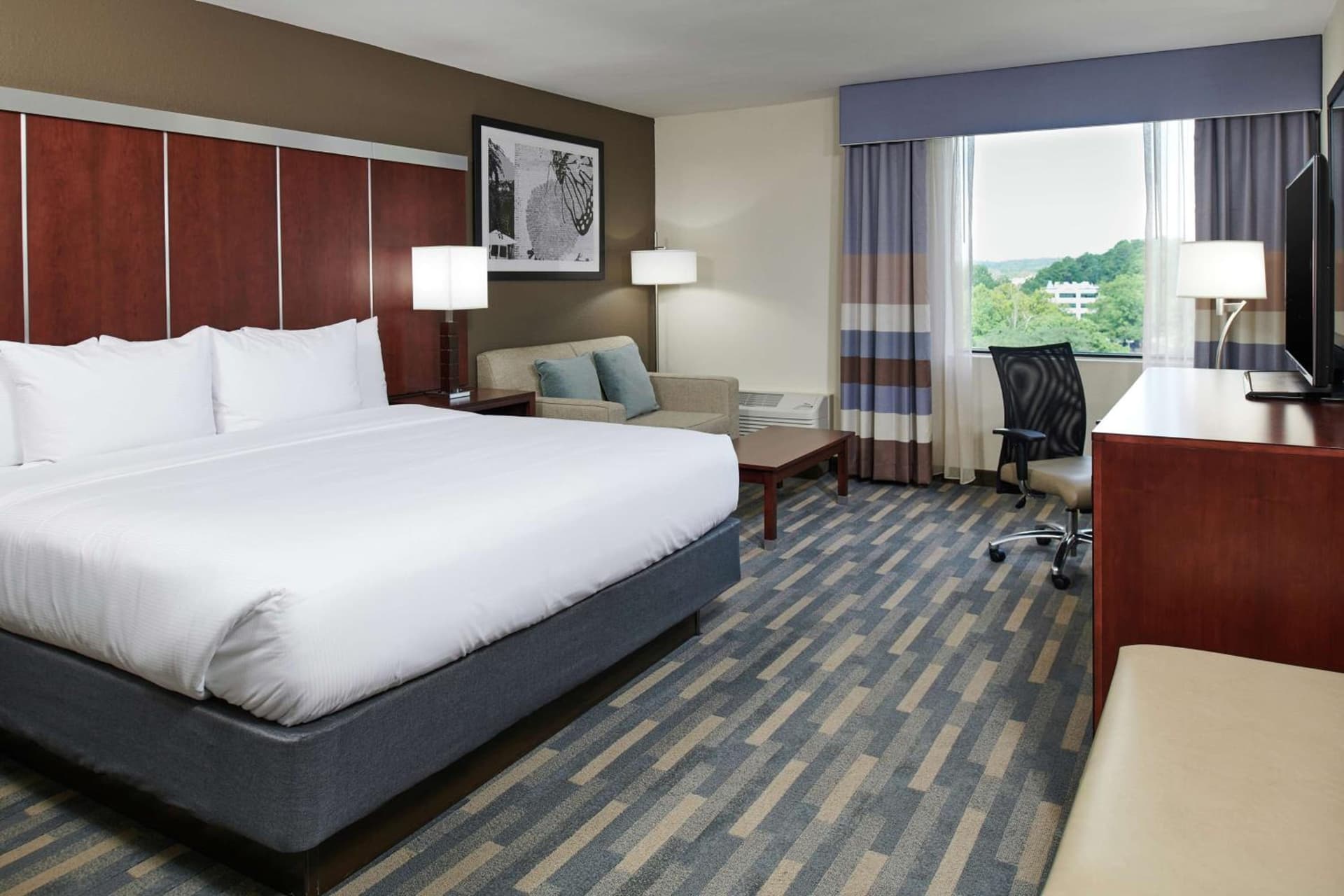 Doubletree By Hilton Raleigh Crabtree Valley gallery photo in Raleigh, NC — image 24