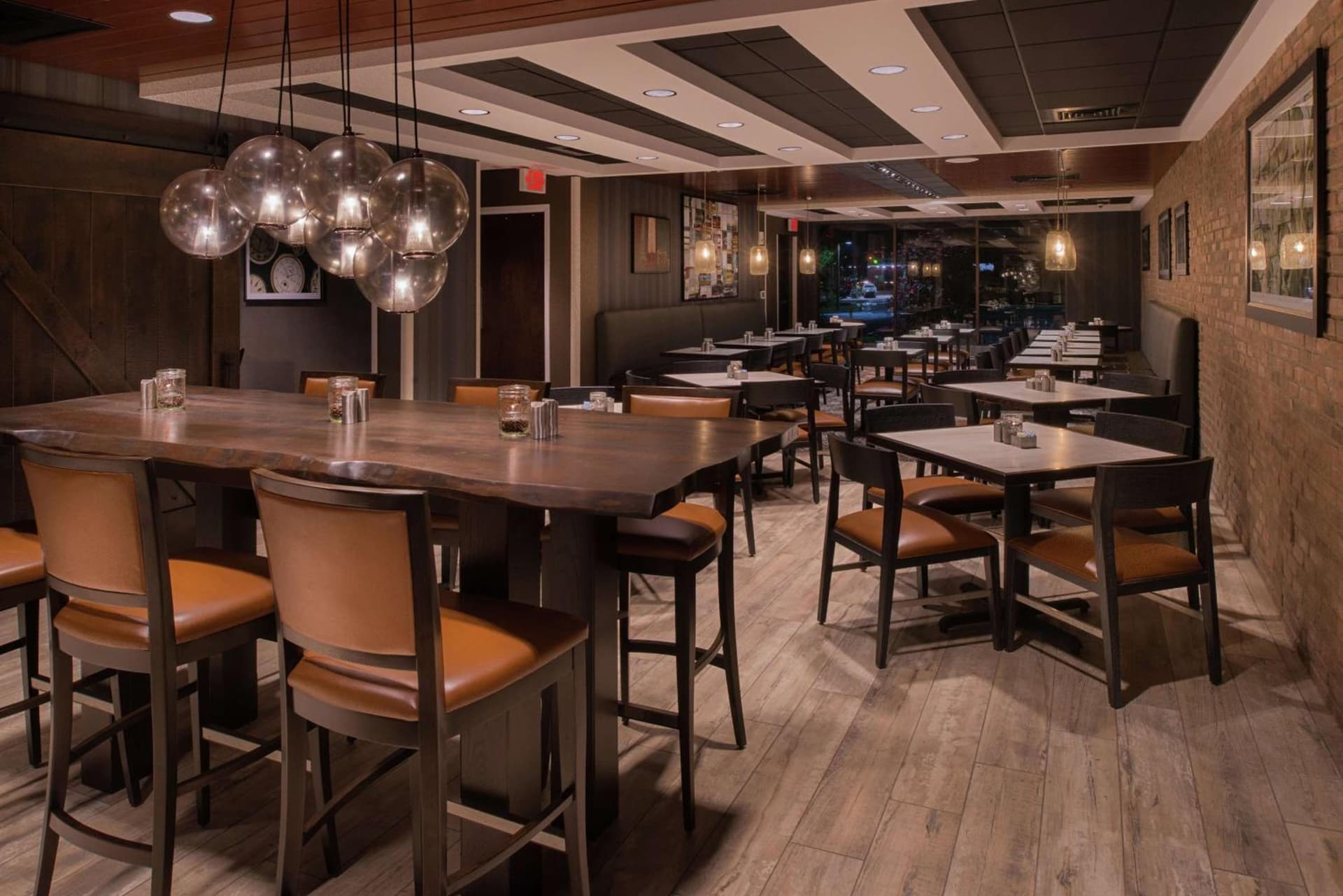 Doubletree By Hilton Raleigh Crabtree Valley gallery photo in Raleigh, NC — image 19