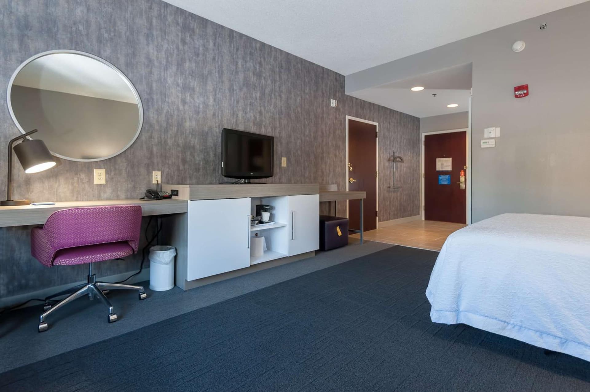 Hampton Inn East Windsor gallery photo in East Windsor, NJ — image 45