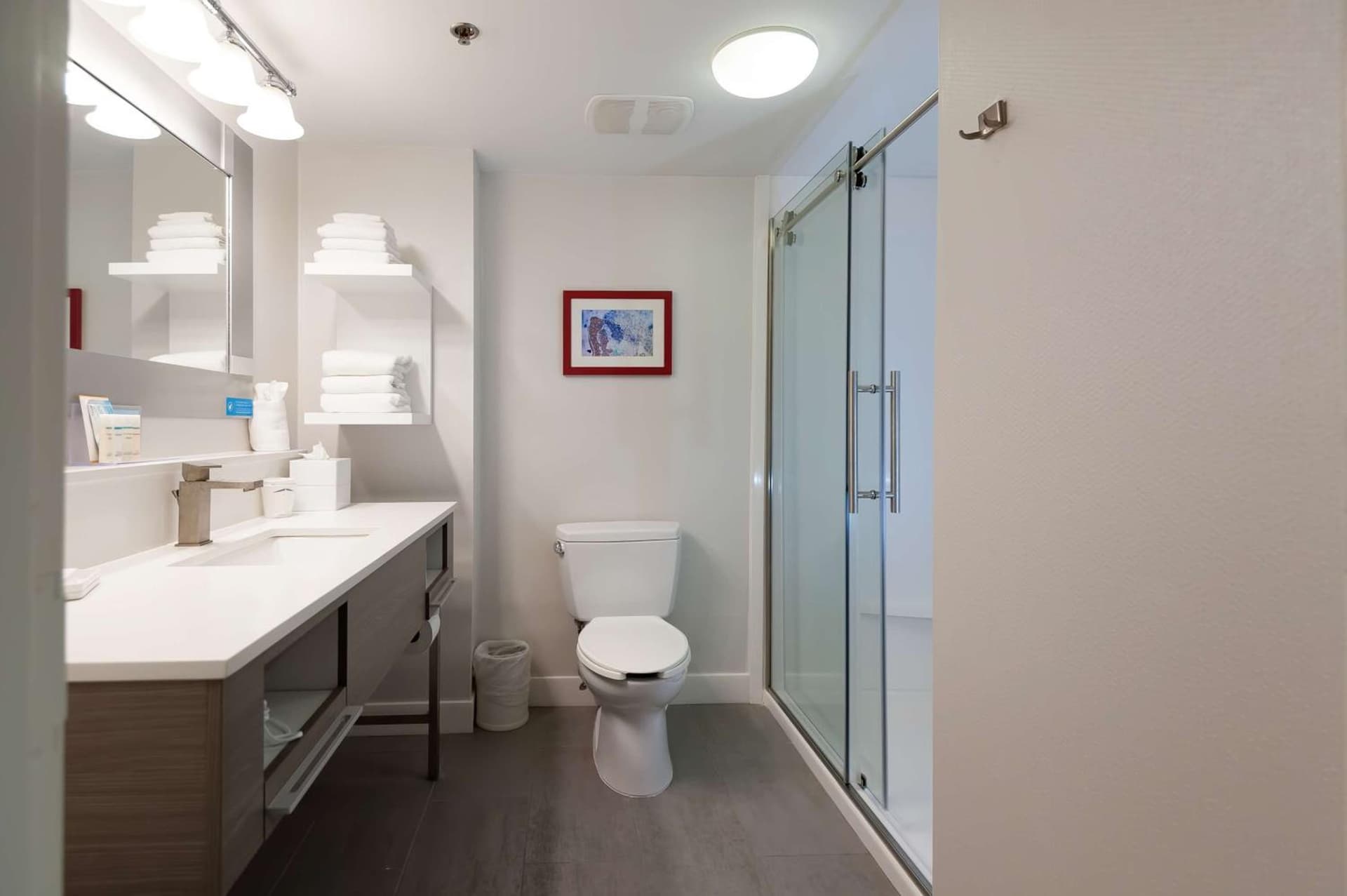 Hampton Inn East Windsor gallery photo in East Windsor, NJ — image 31