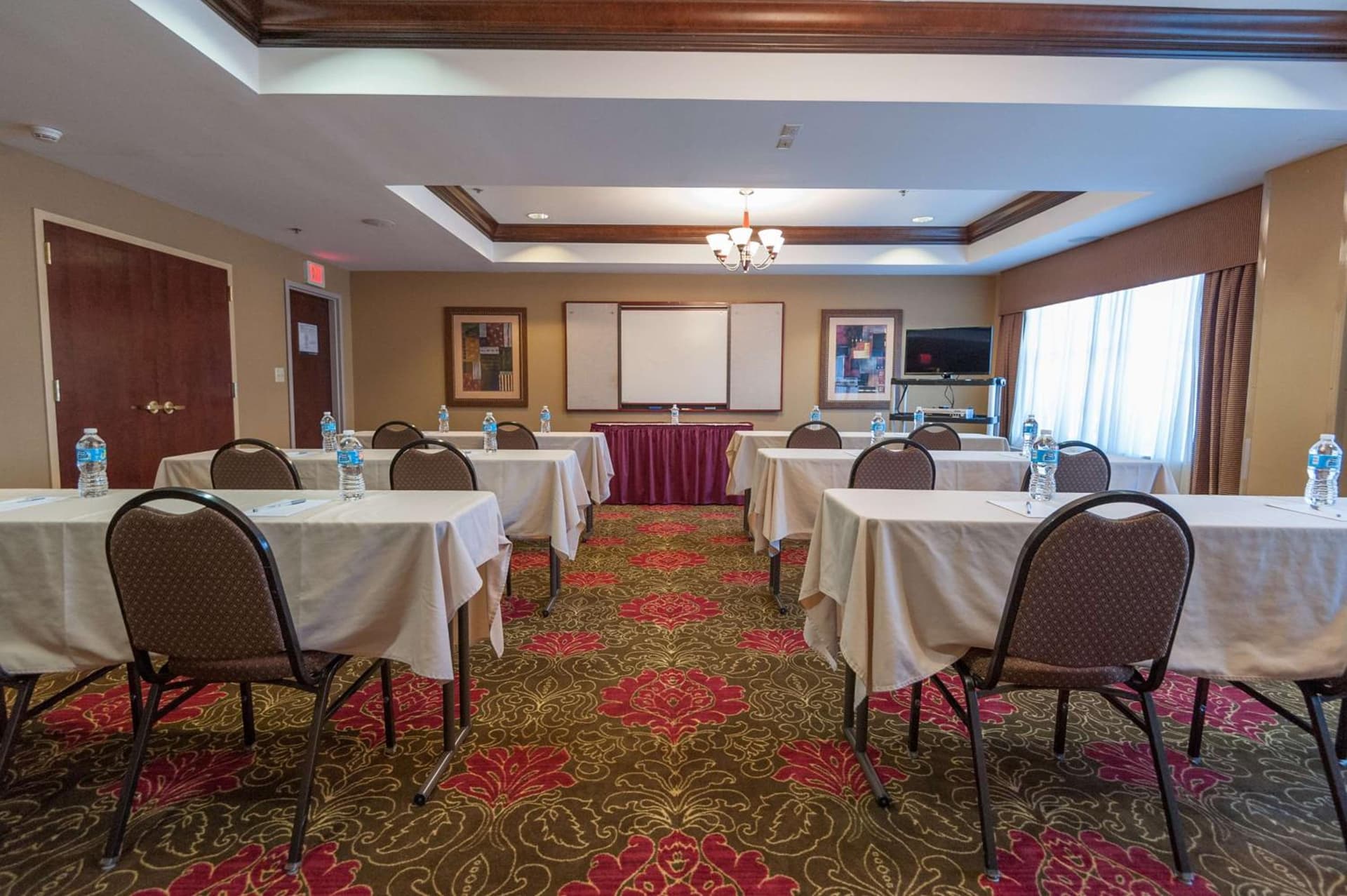 Hampton Inn East Windsor gallery photo in East Windsor, NJ — image 36
