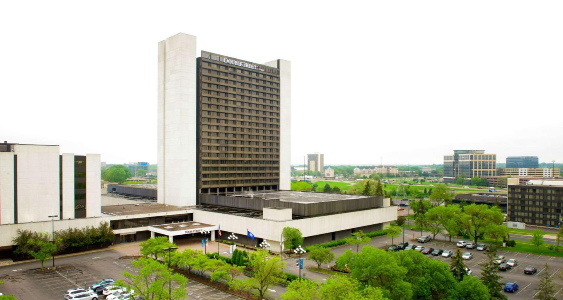 DoubleTree by Hilton Bloomington Minneapolis South featured exterior or lobby in Bloomington, MN — similar hotel